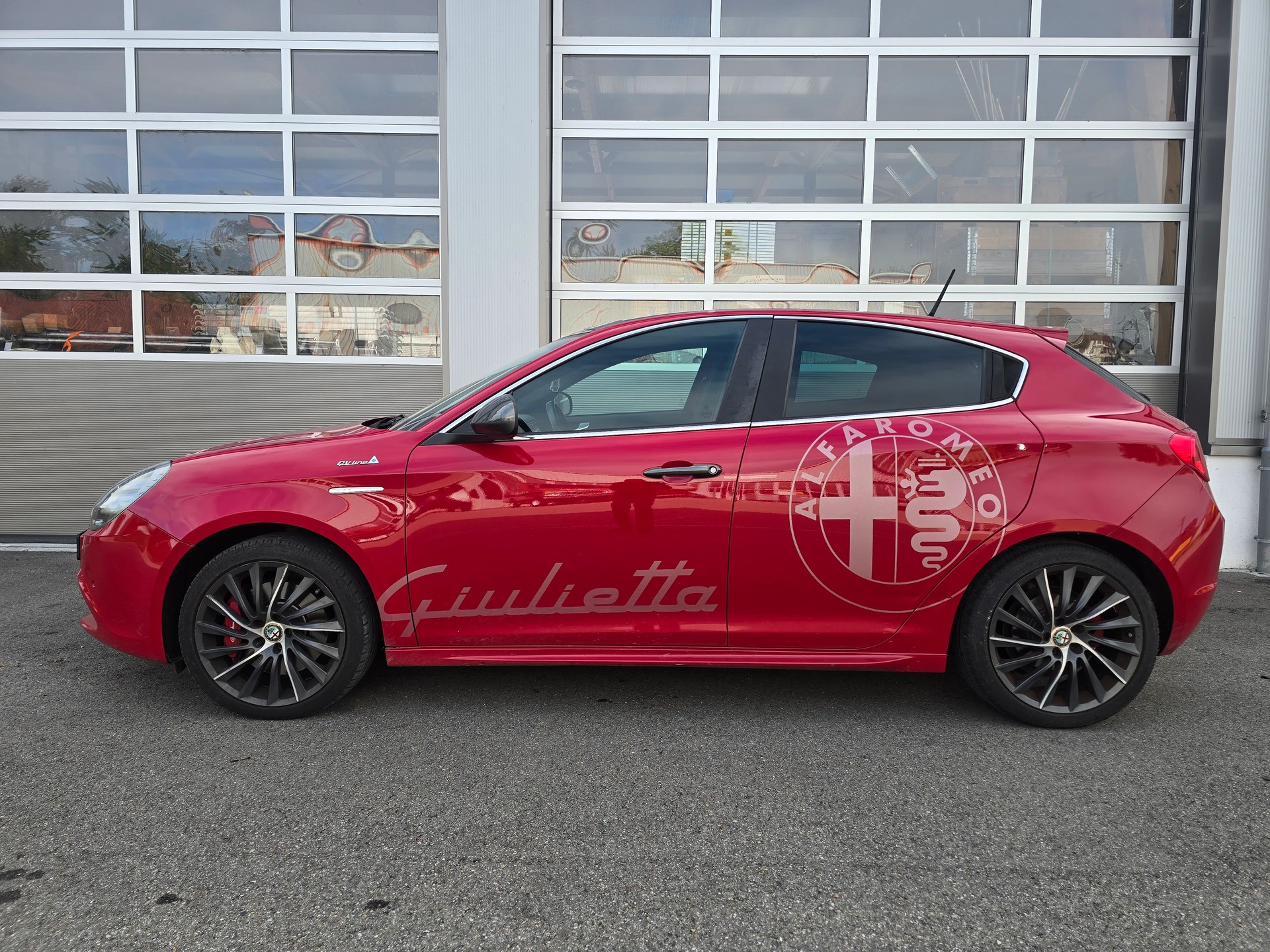 ALFA ROMEO Giulietta 2.0 JTDM Distinctive TCT-image-5
