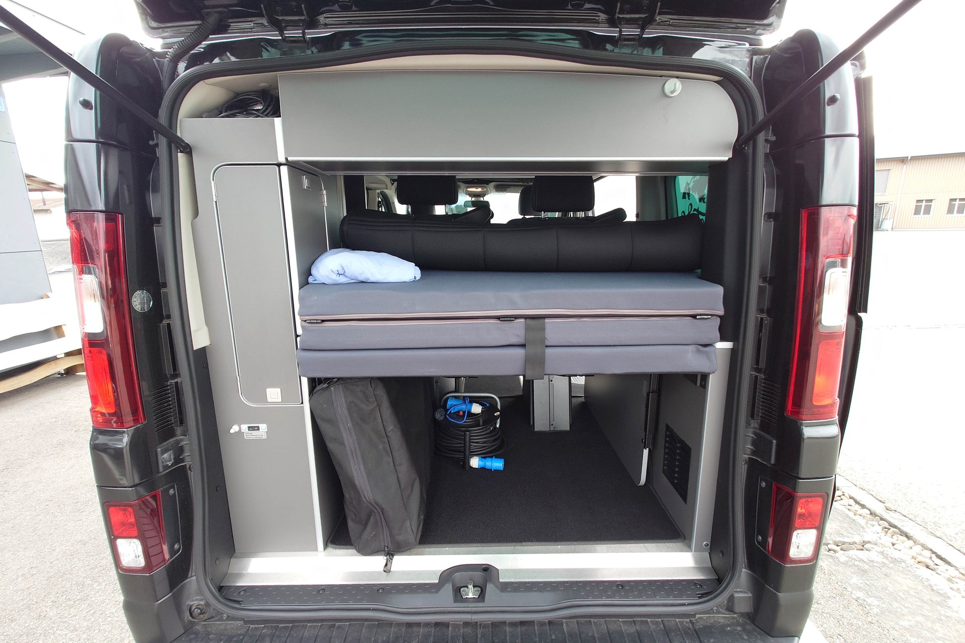 NISSAN NV300 Kaw. 2.9 t L1 H1 2.0 dCi Michelangelo-image-8