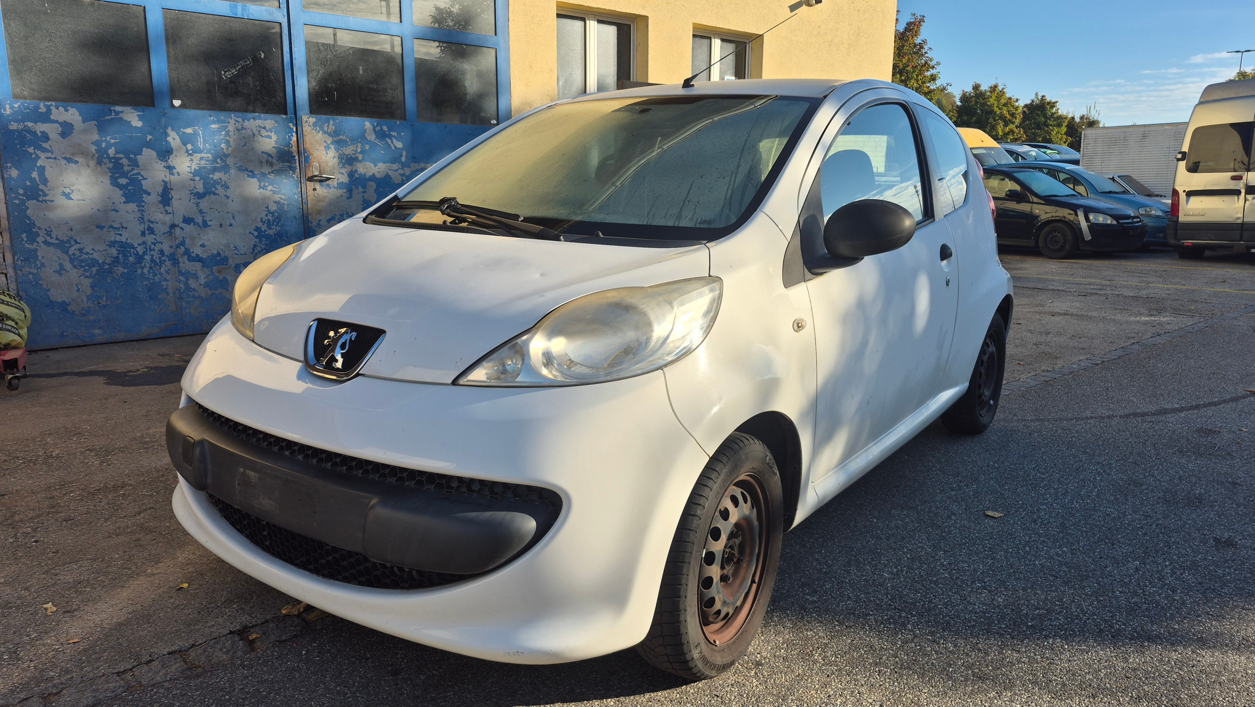 Car photo