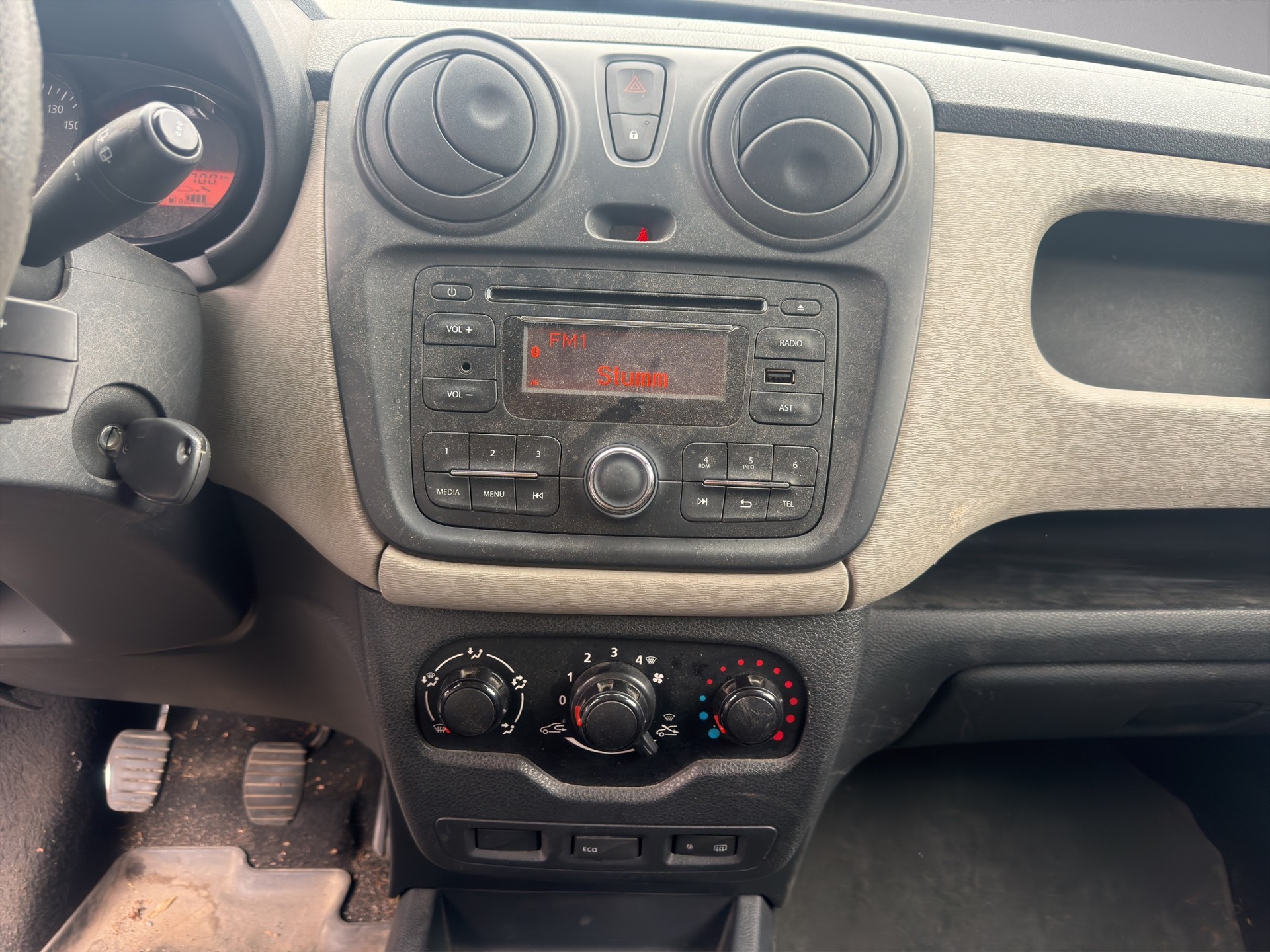 DACIA Dokker Van TCe 115 Ambiance-image-7