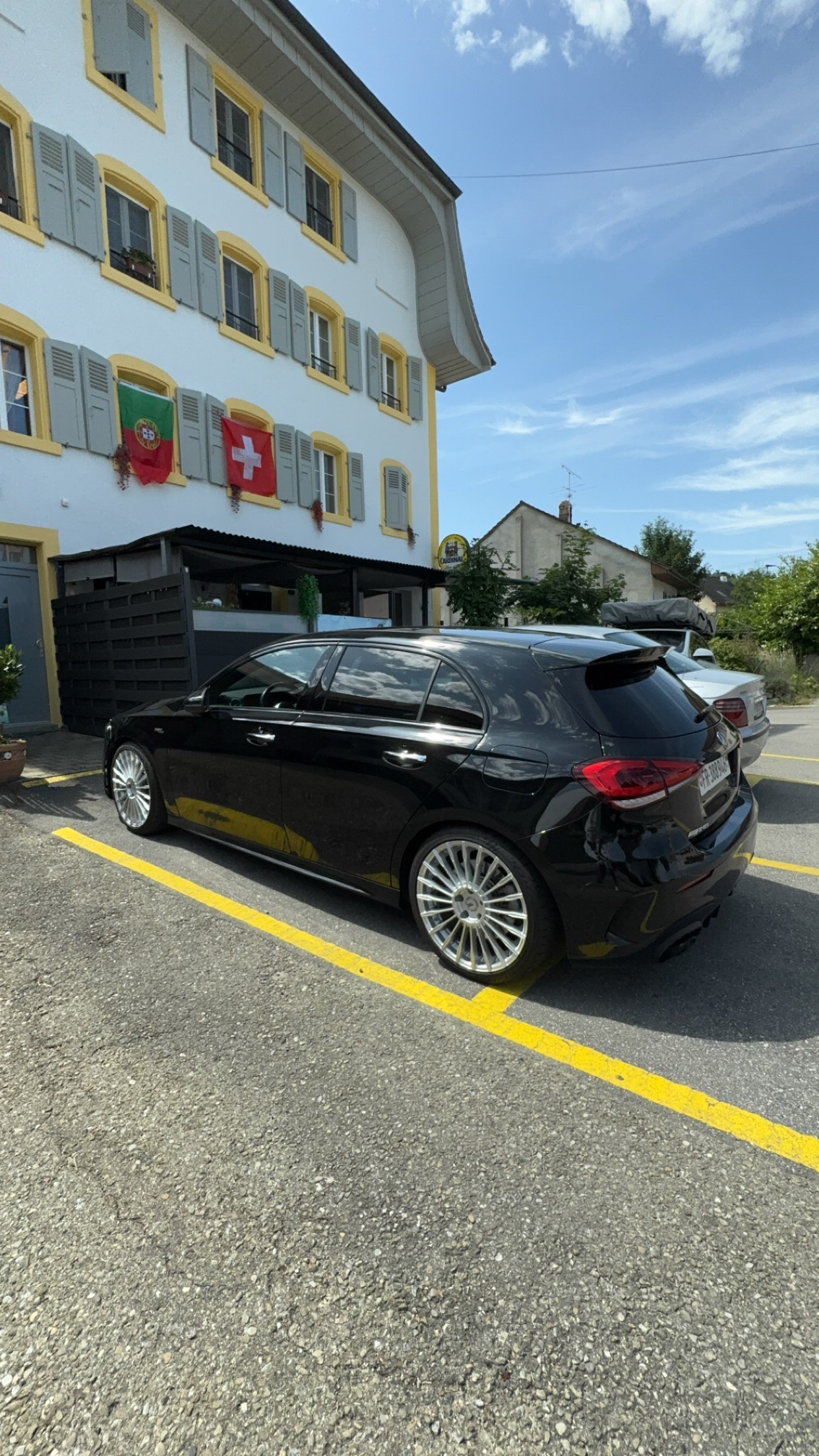 Car photo