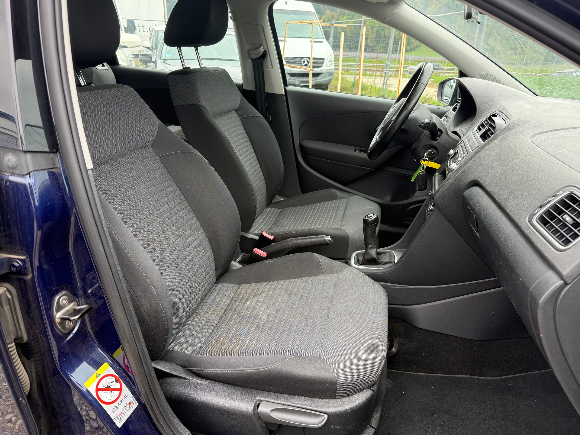 VW Polo 1.4 16V Highline-image-11