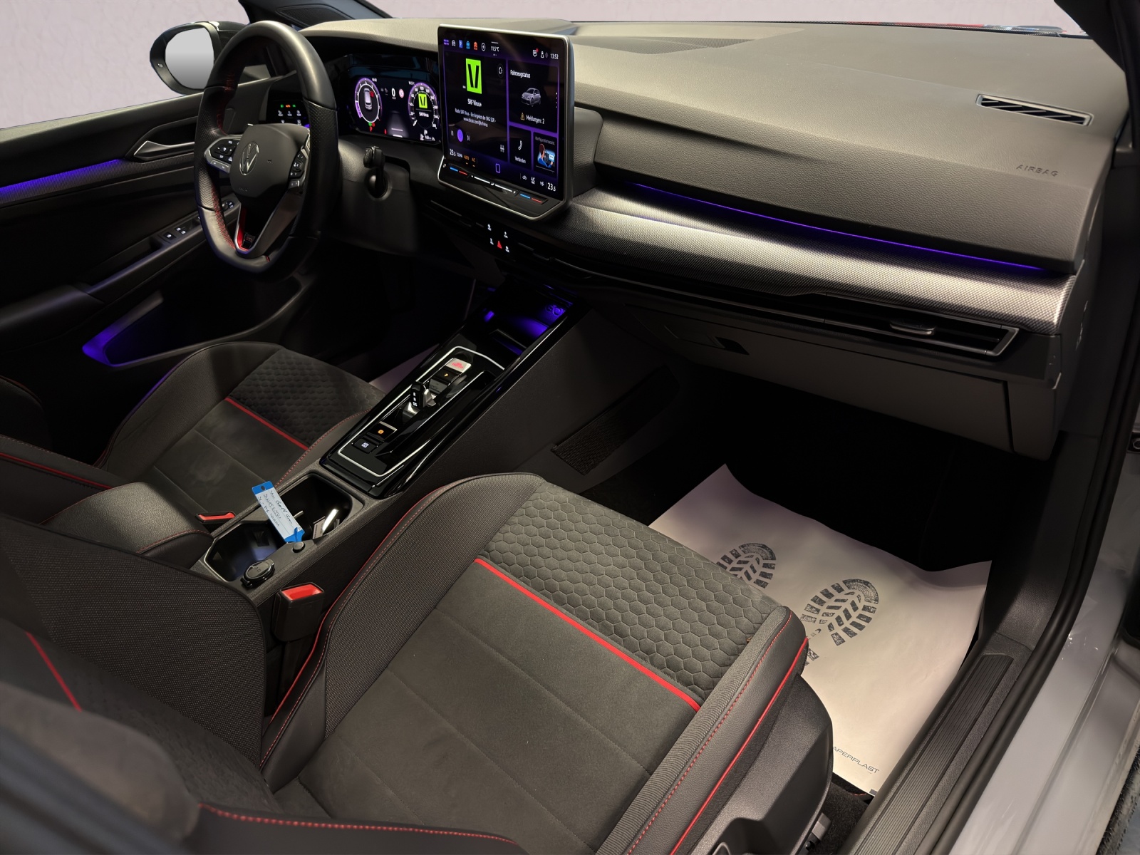 VW Golf 2.0 TSI GTI Clubsport DSG-image-15