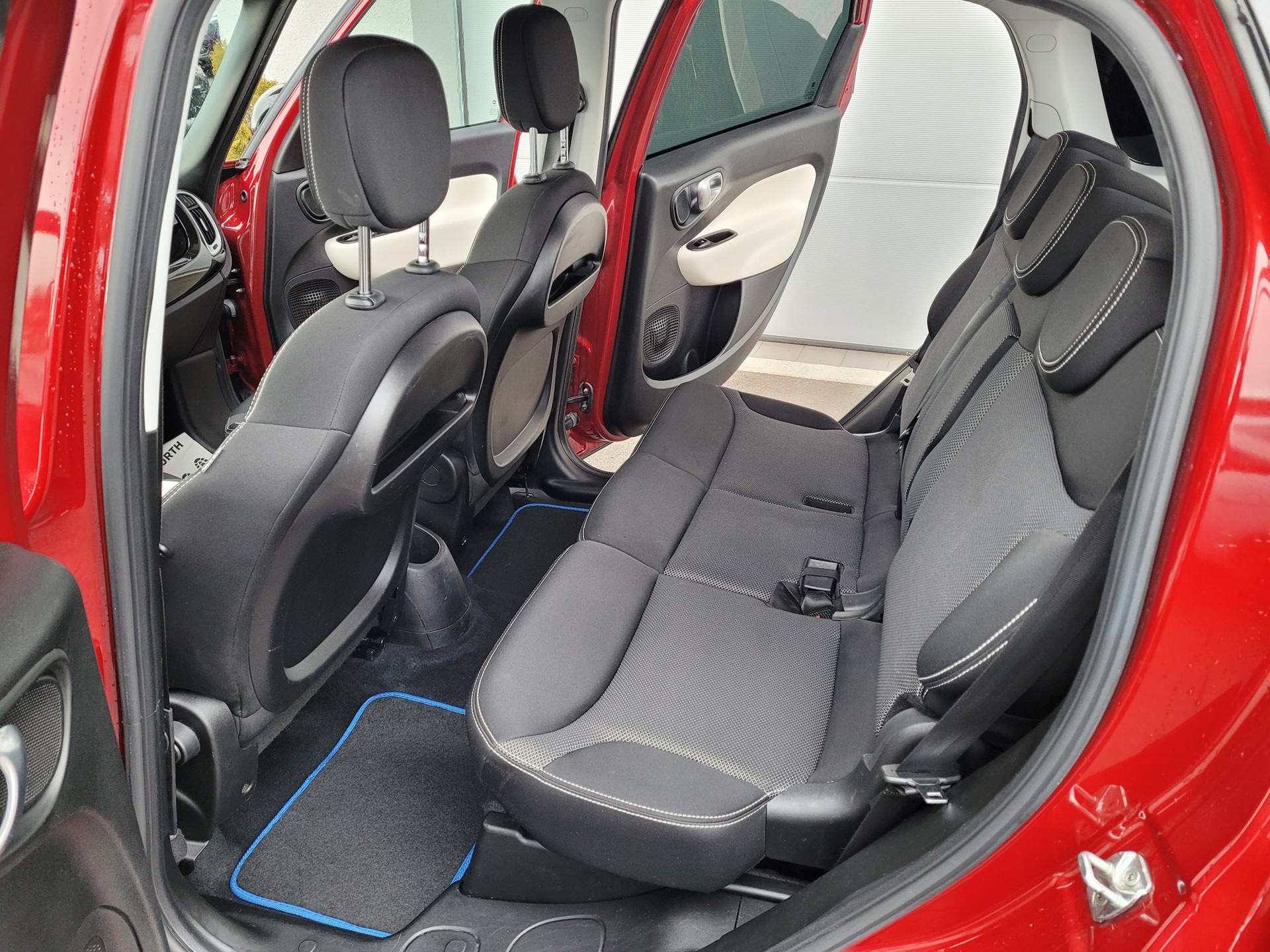 FIAT 500L 1.4 TB 16V Trekking-image-10
