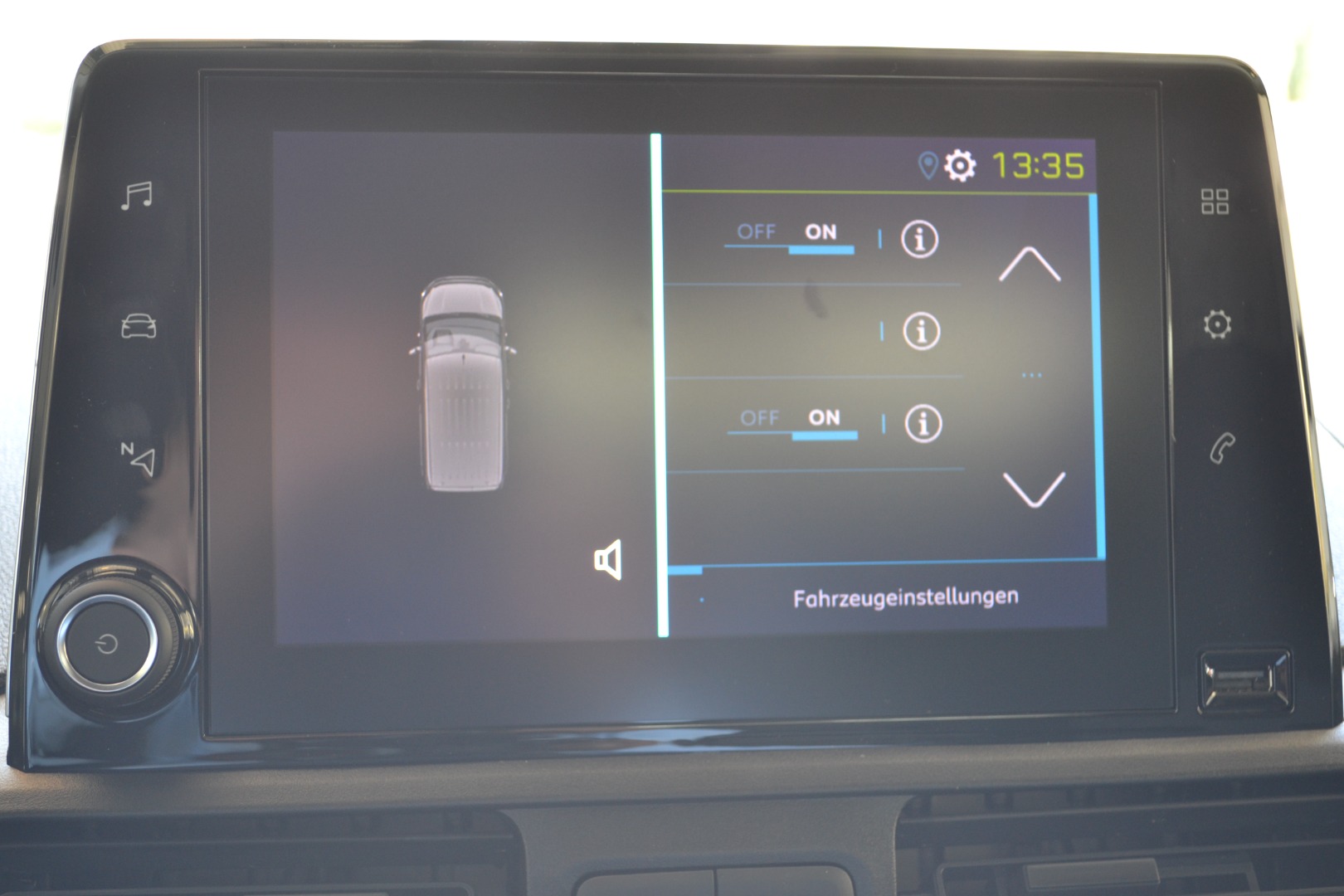 PEUGEOT Partner-e 50kWh Premium-image-12