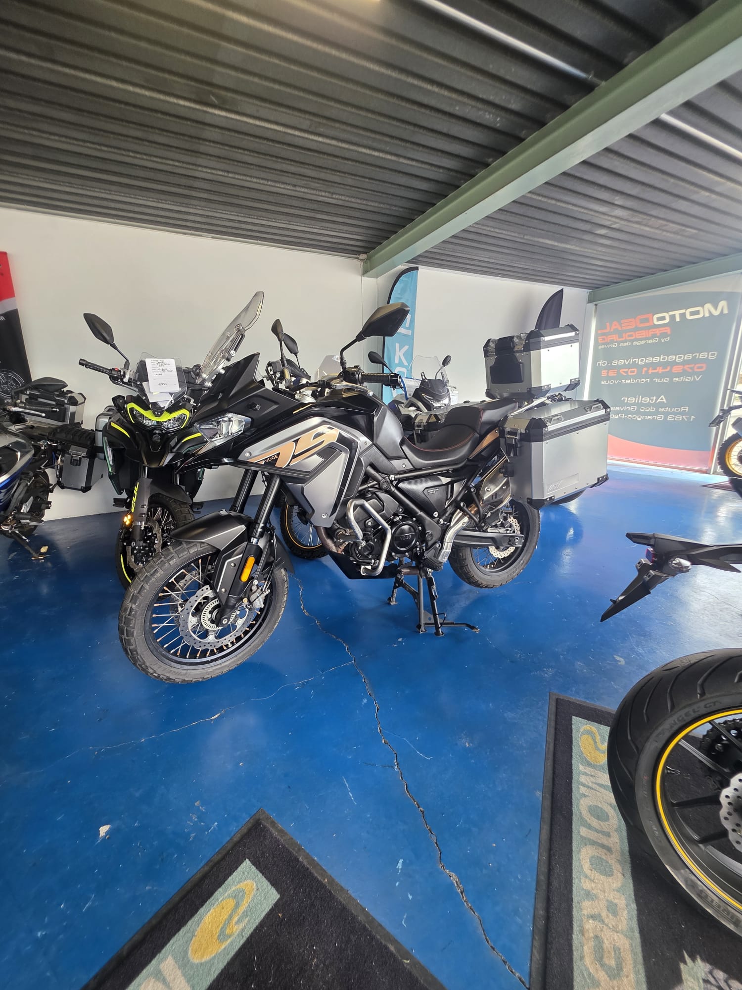 VOGE 650DSX
