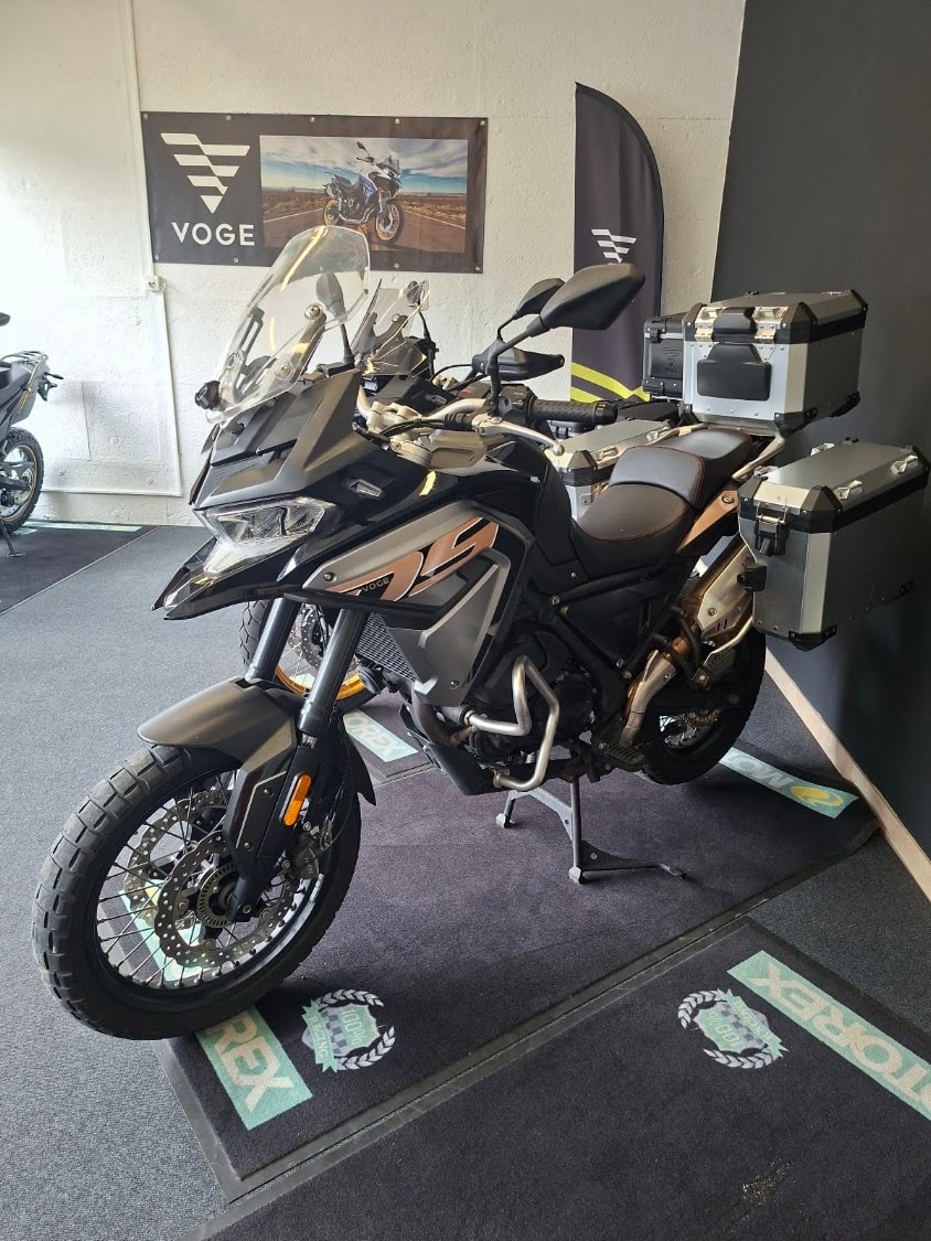 VOGE 650DSX-image-1