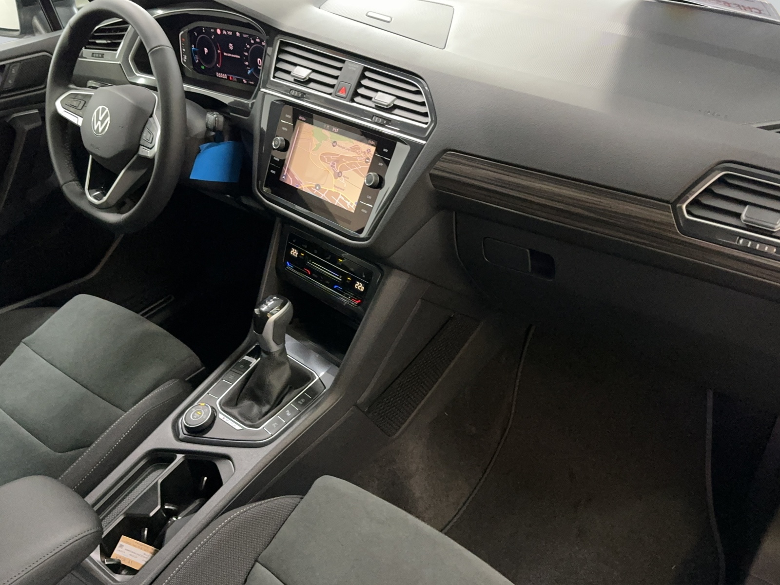 VW Tiguan Allspace 2.0 TDI SCR Life 4Motion DSG 7 Plätzer-image-6