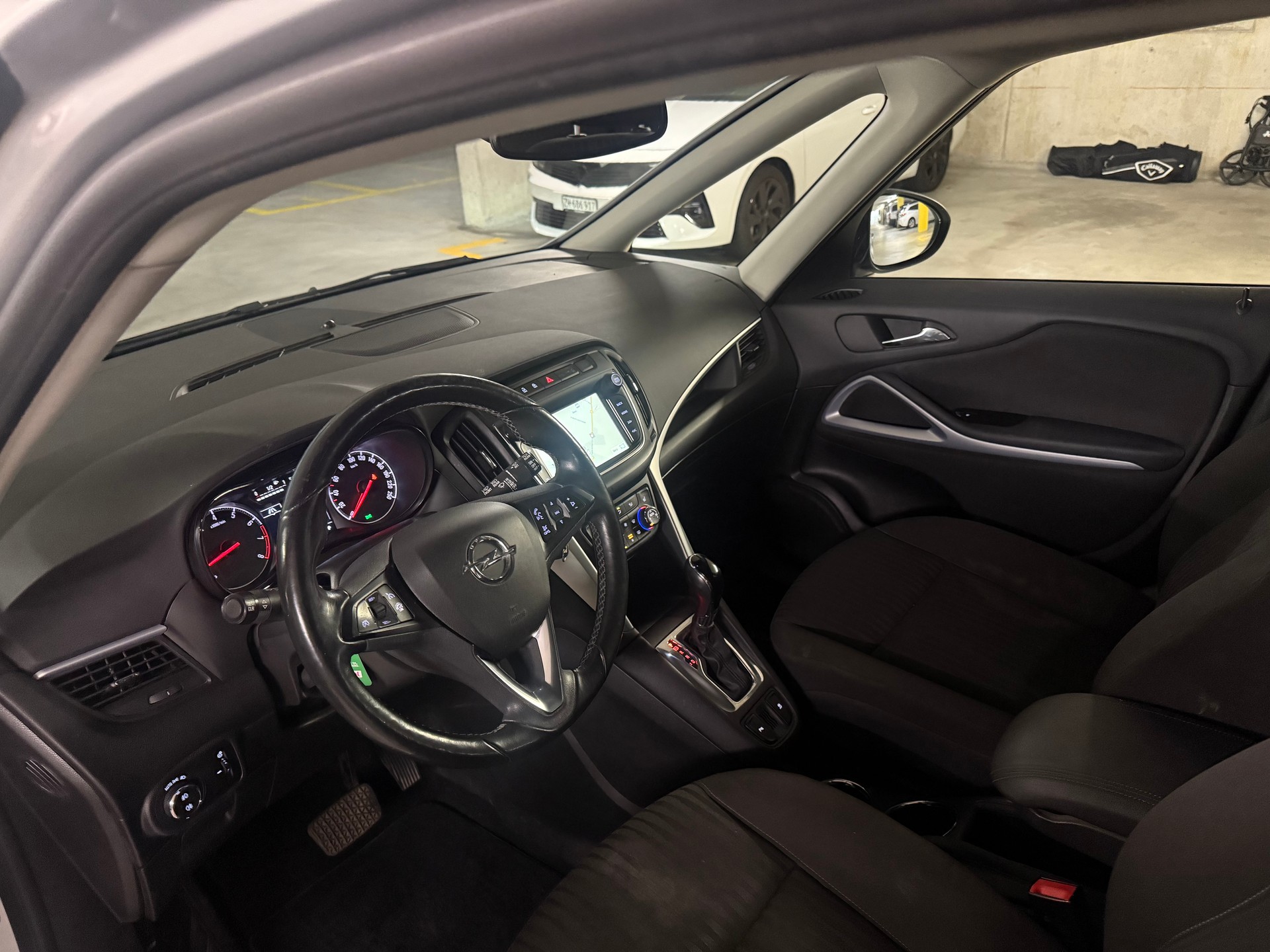 OPEL 1.4T eTEC Cosmo-image-9