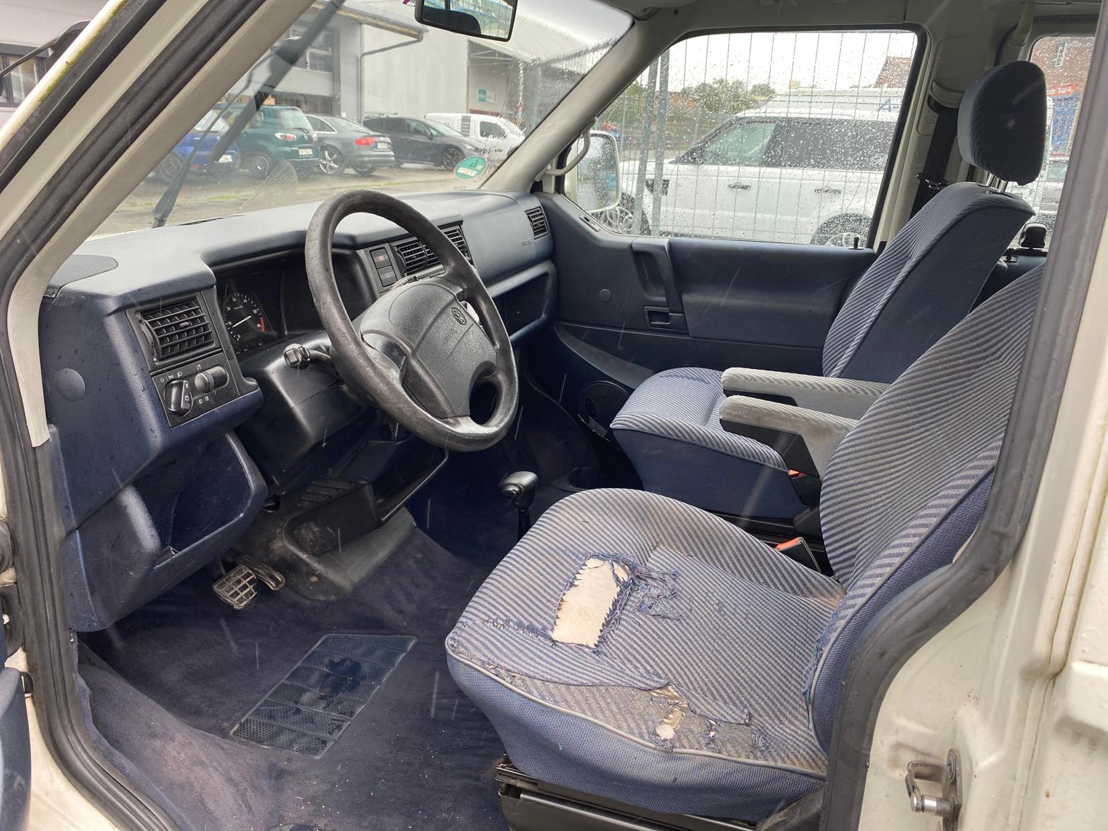 VW Multivan 2.8 VR6 ABS-image-6