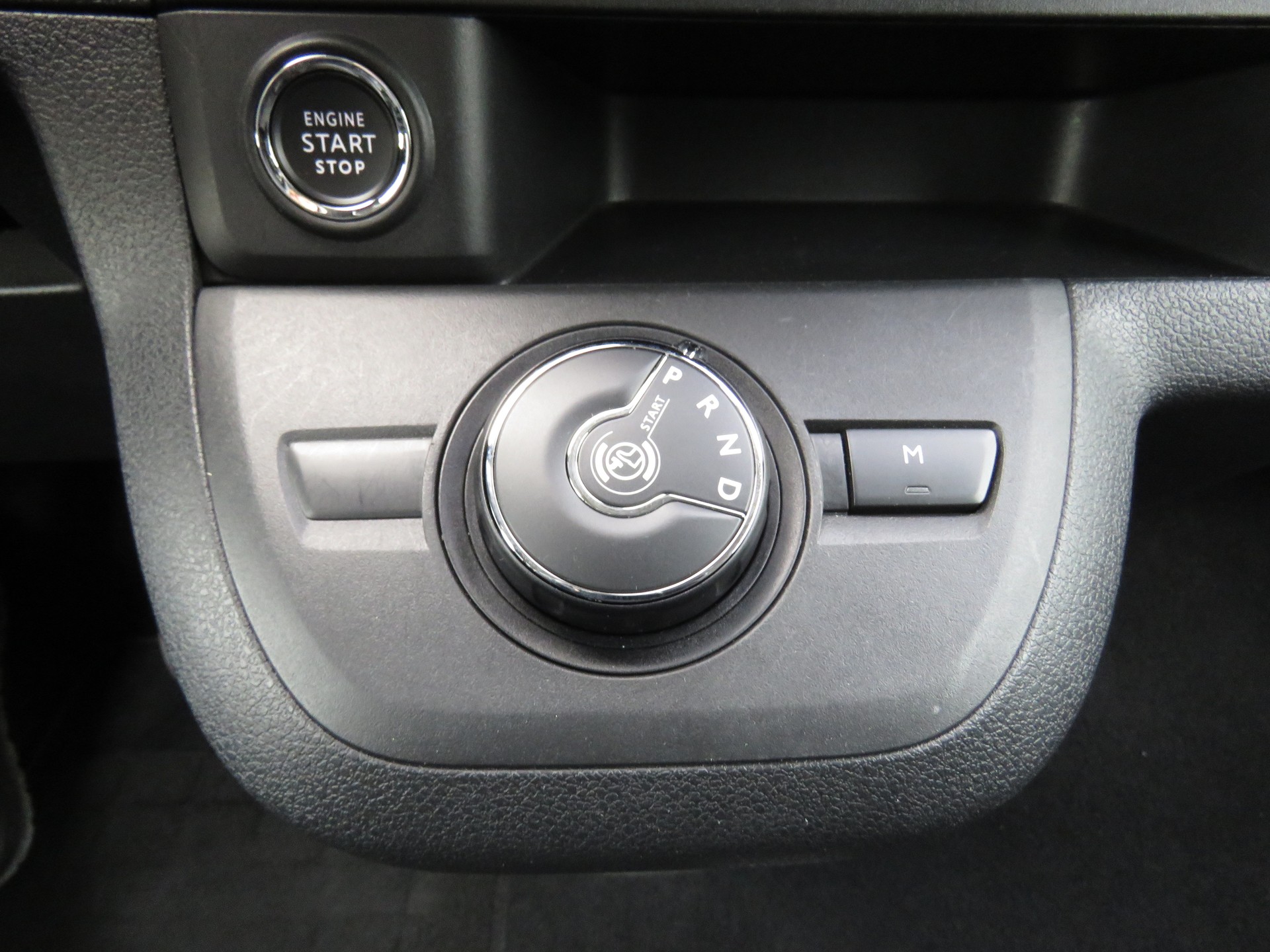 OPEL Zafira Life 2.0 CDTI Business Edition lang Automat (8-Plätzer, AHK 1.9 t)-image-17