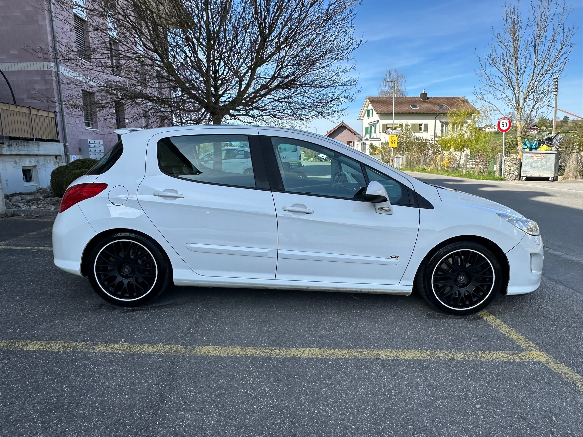 PEUGEOT 308 1.6 16V T GTi-image-4