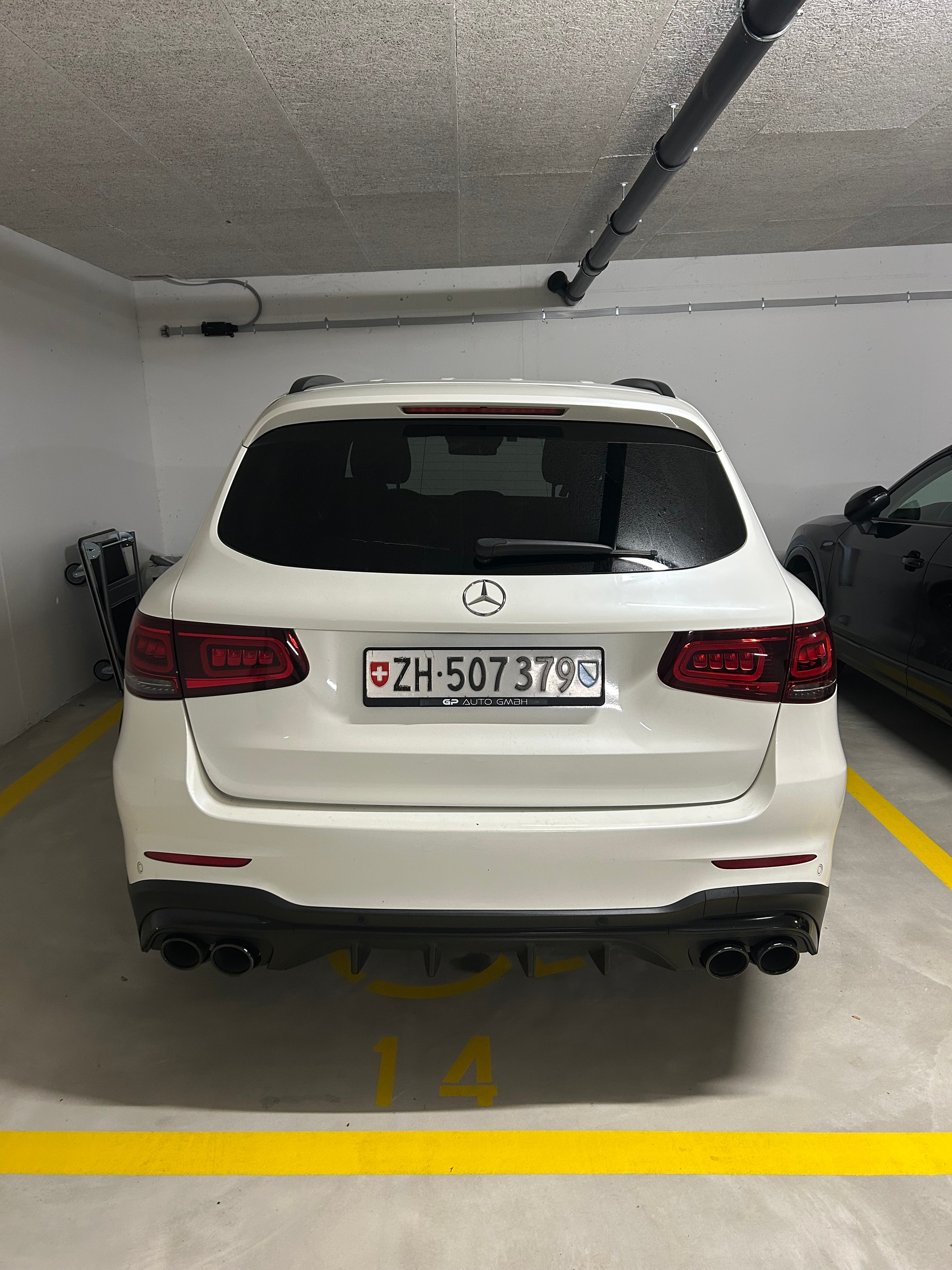 MERCEDES-BENZ GLC 43 AMG-image-4