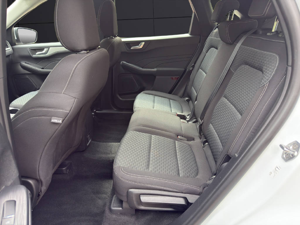 FORD Kuga 1.5 EcoBlue Cool & Connect-image-13