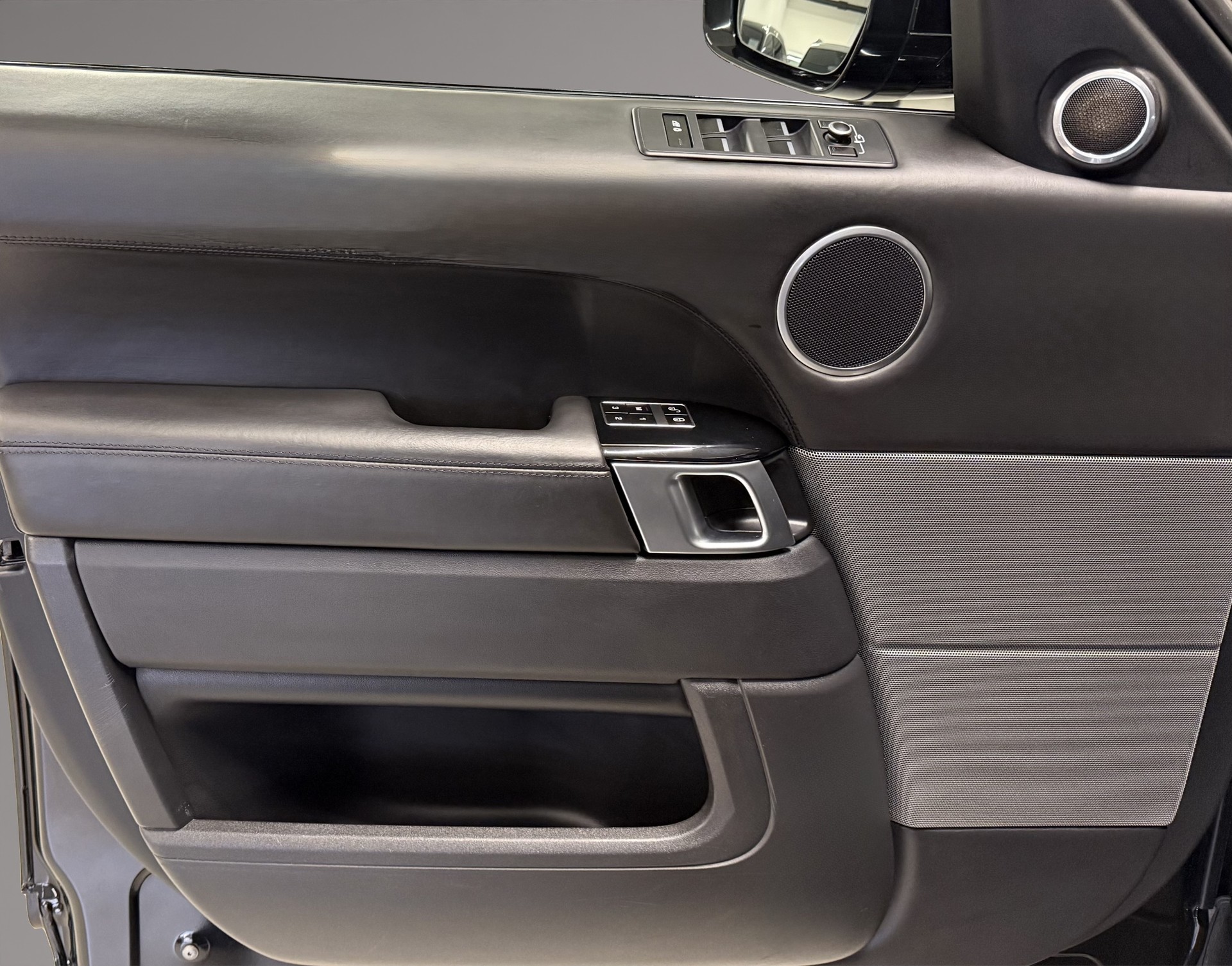 LAND ROVER Range Rover Sport 4.4 SDV8 HSE Dynamic Automatic-image-7