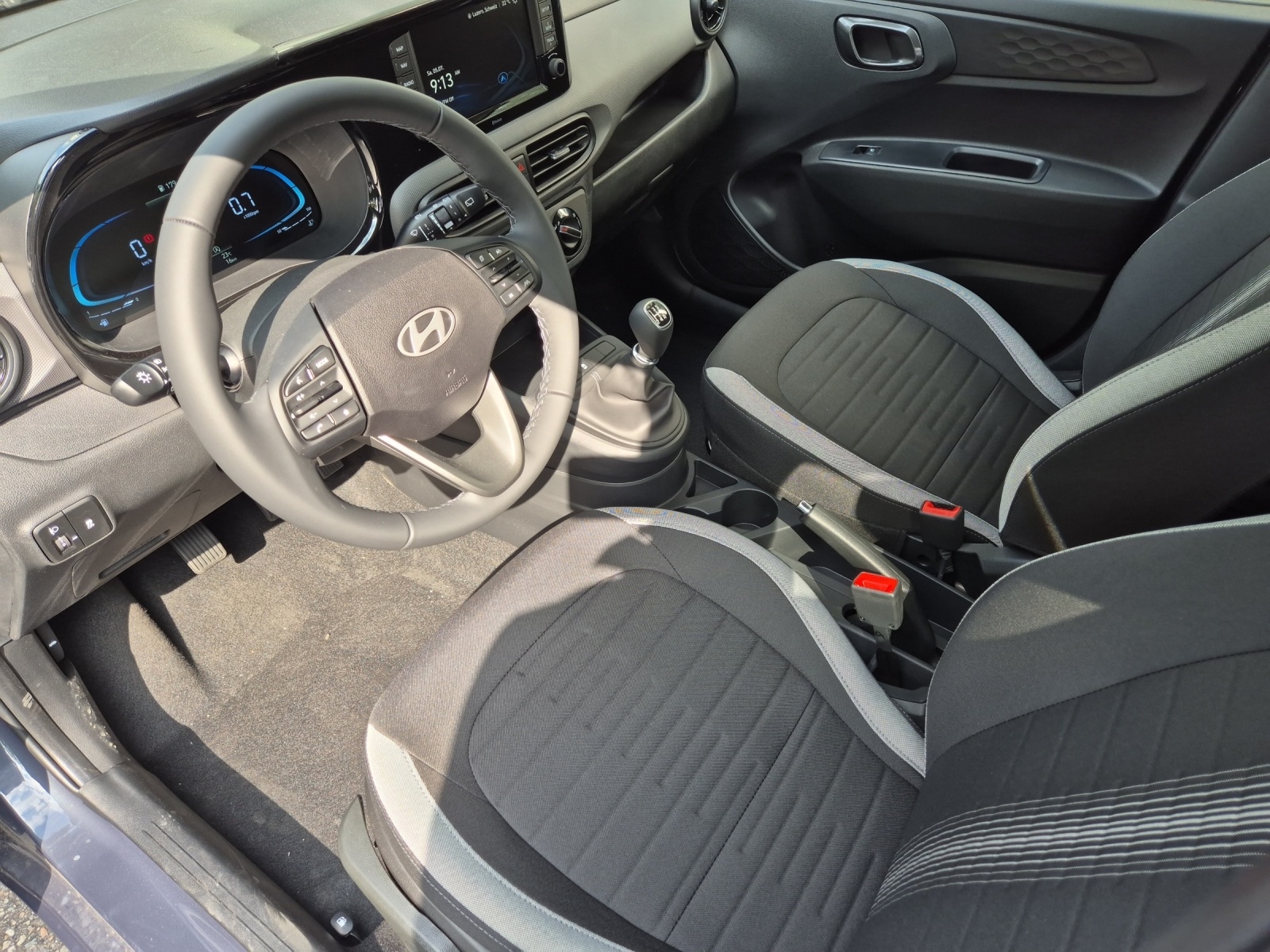 HYUNDAI i10 1.0 Origo-image-4