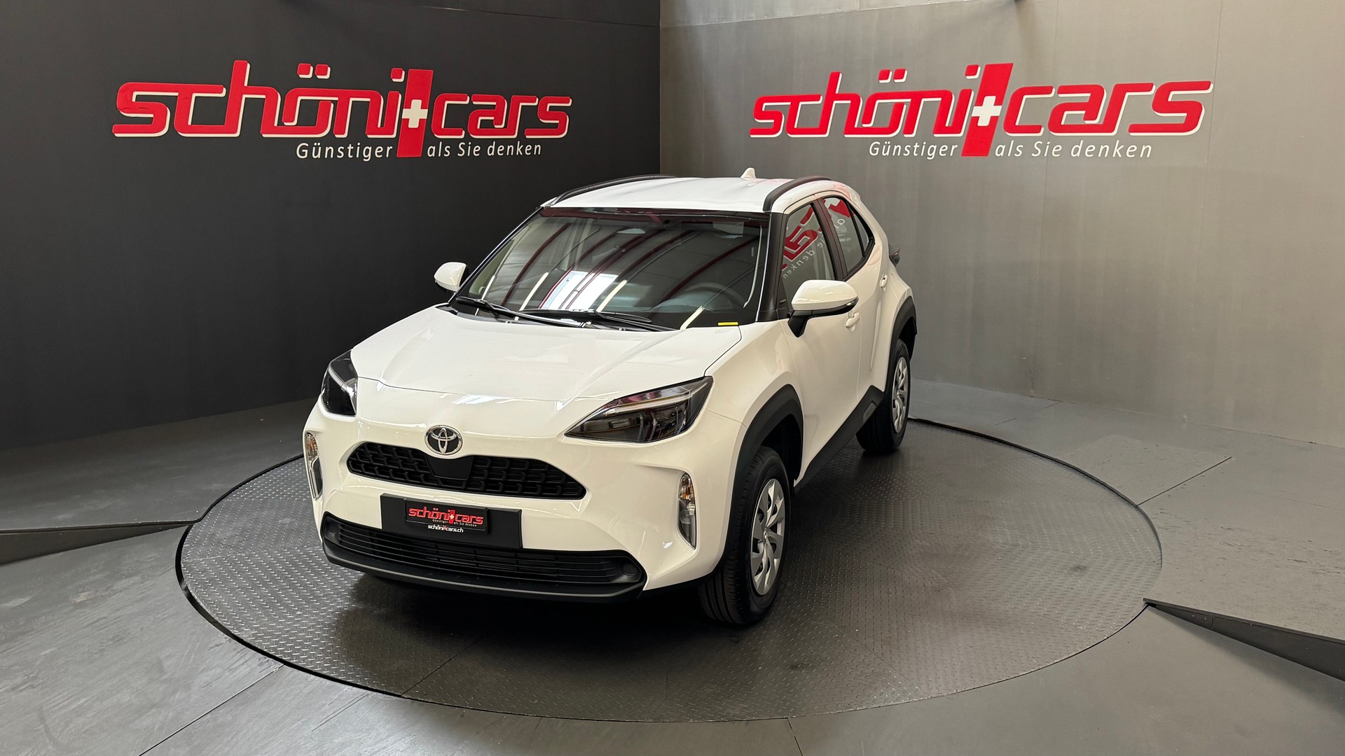 TOYOTA Yaris Cross 1.5 Comfort e-CVT-showroom-element-1