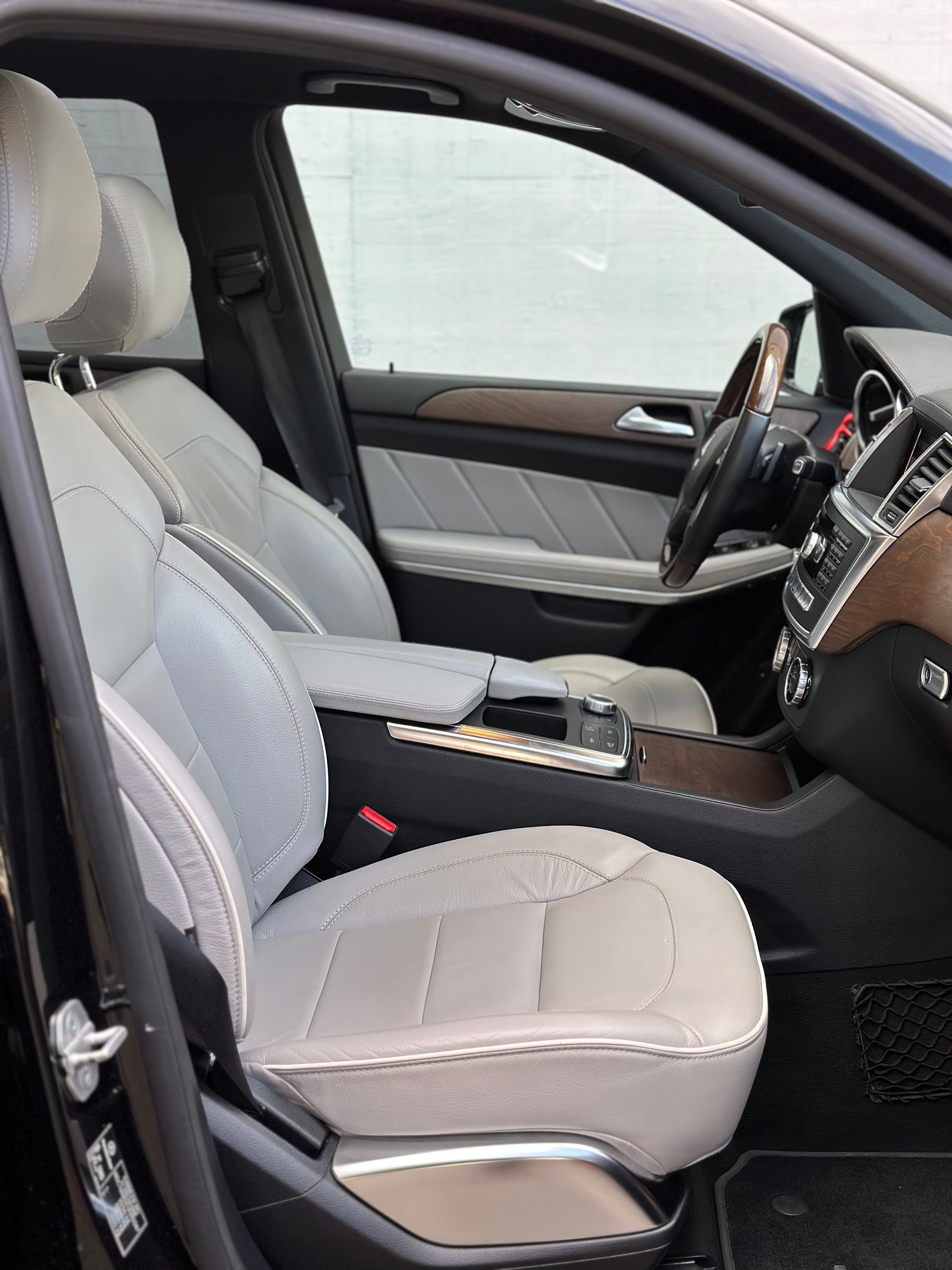 MERCEDES-BENZ GL 350 AHK 3500Kg FRISCH MFK-image-7