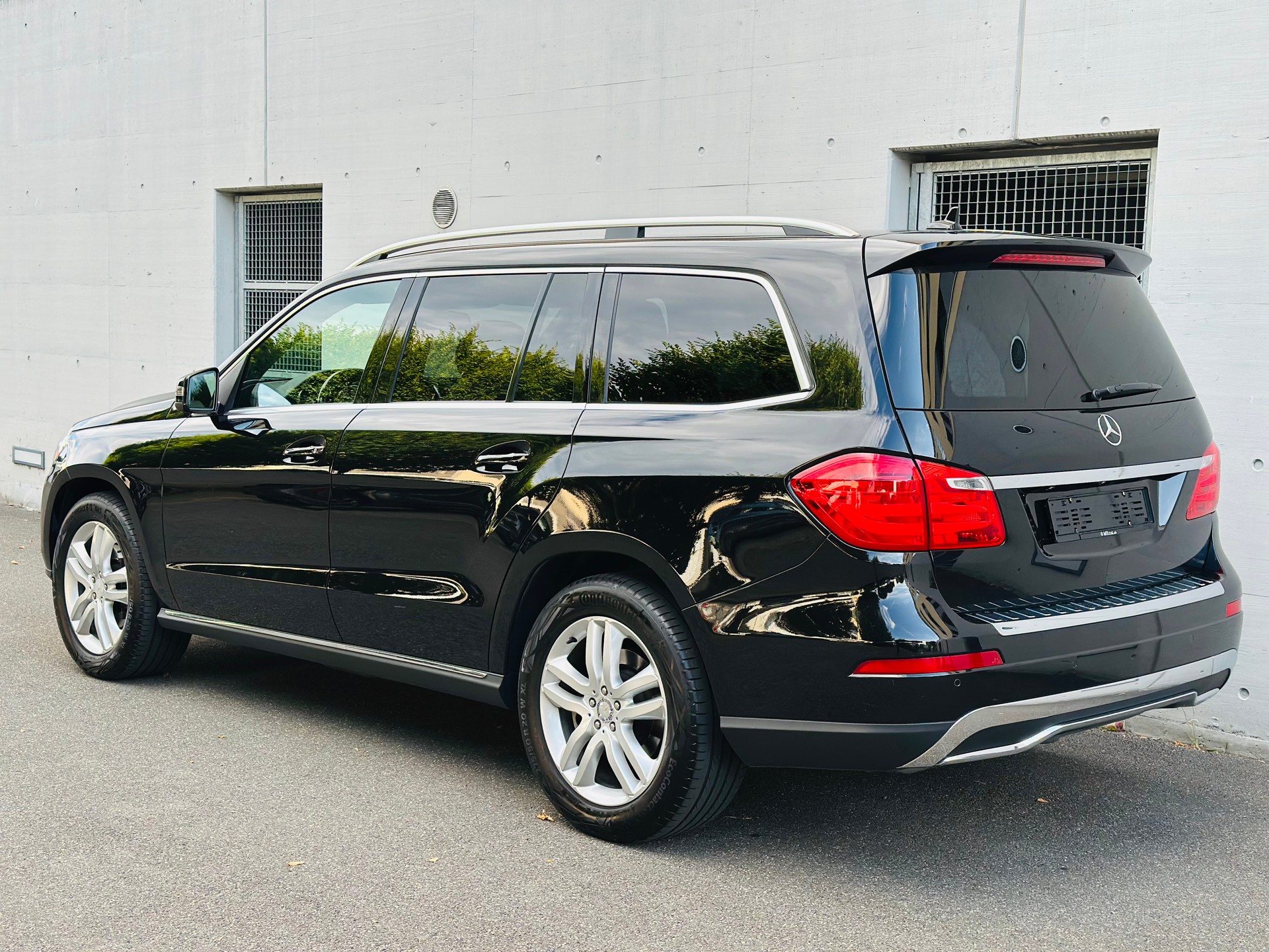 MERCEDES-BENZ GL 350 AHK 3500Kg FRISCH MFK-image-4