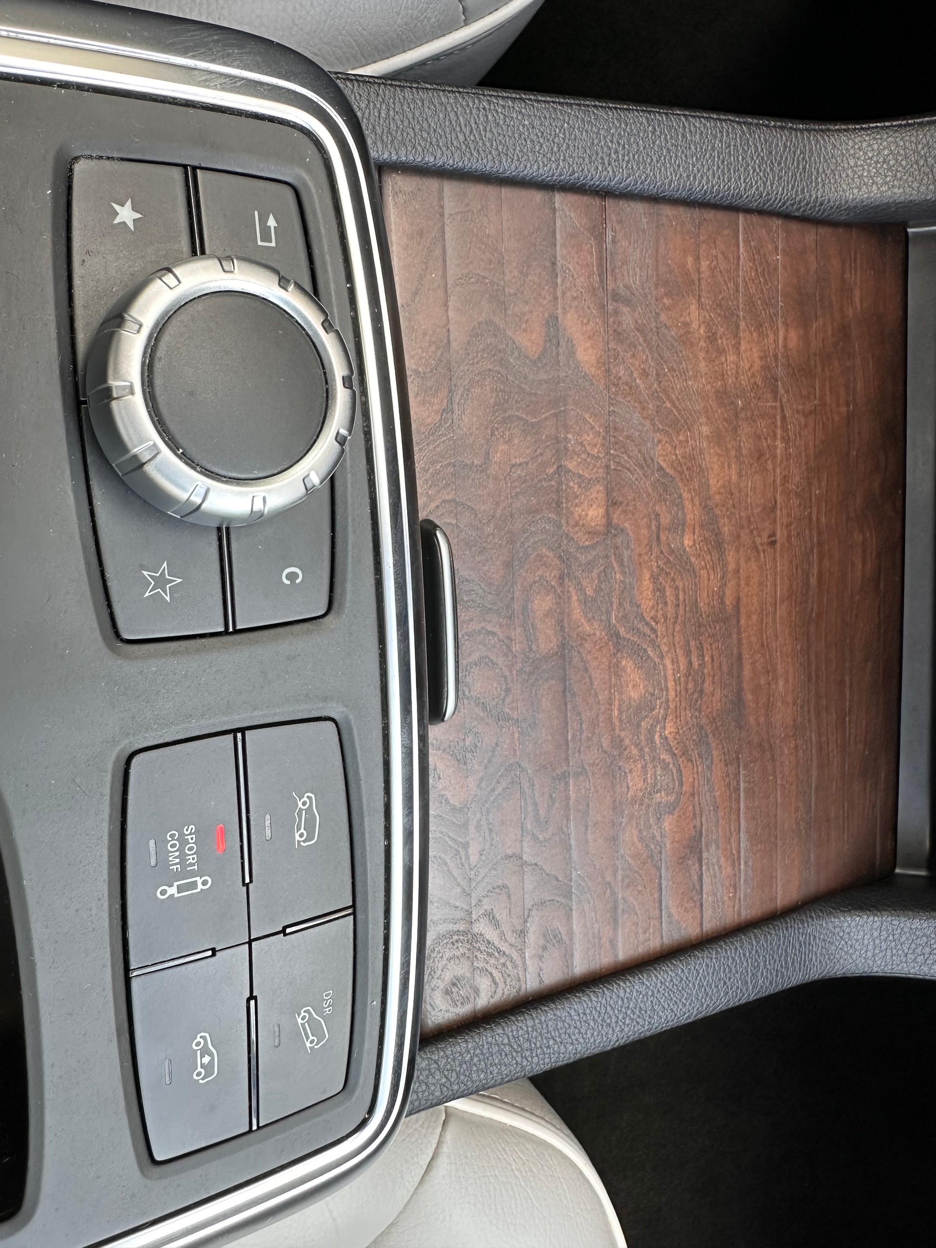 MERCEDES-BENZ GL 350 AHK 3500Kg FRISCH MFK-image-12