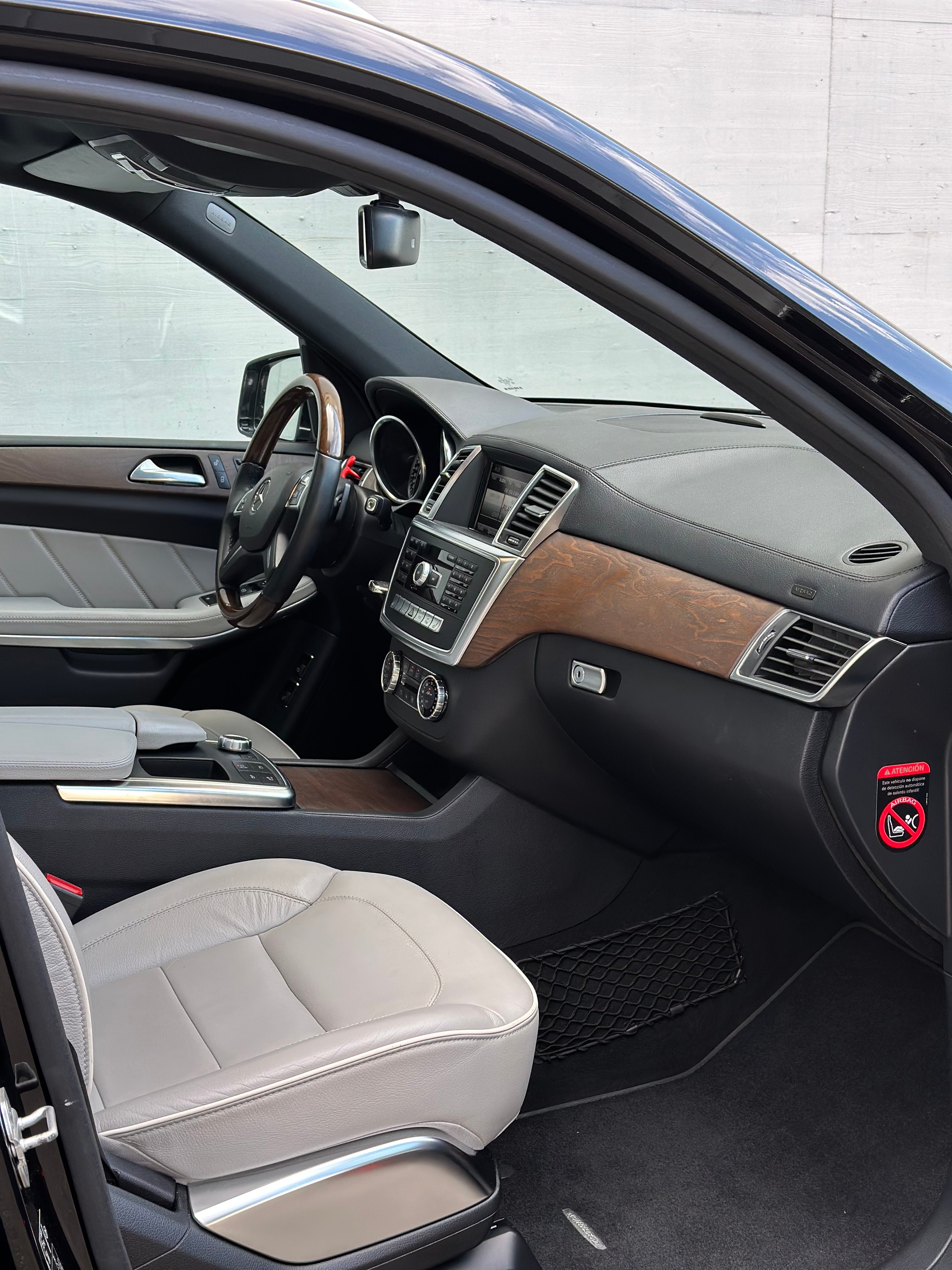 MERCEDES-BENZ GL 350 AHK 3500Kg FRISCH MFK-image-6