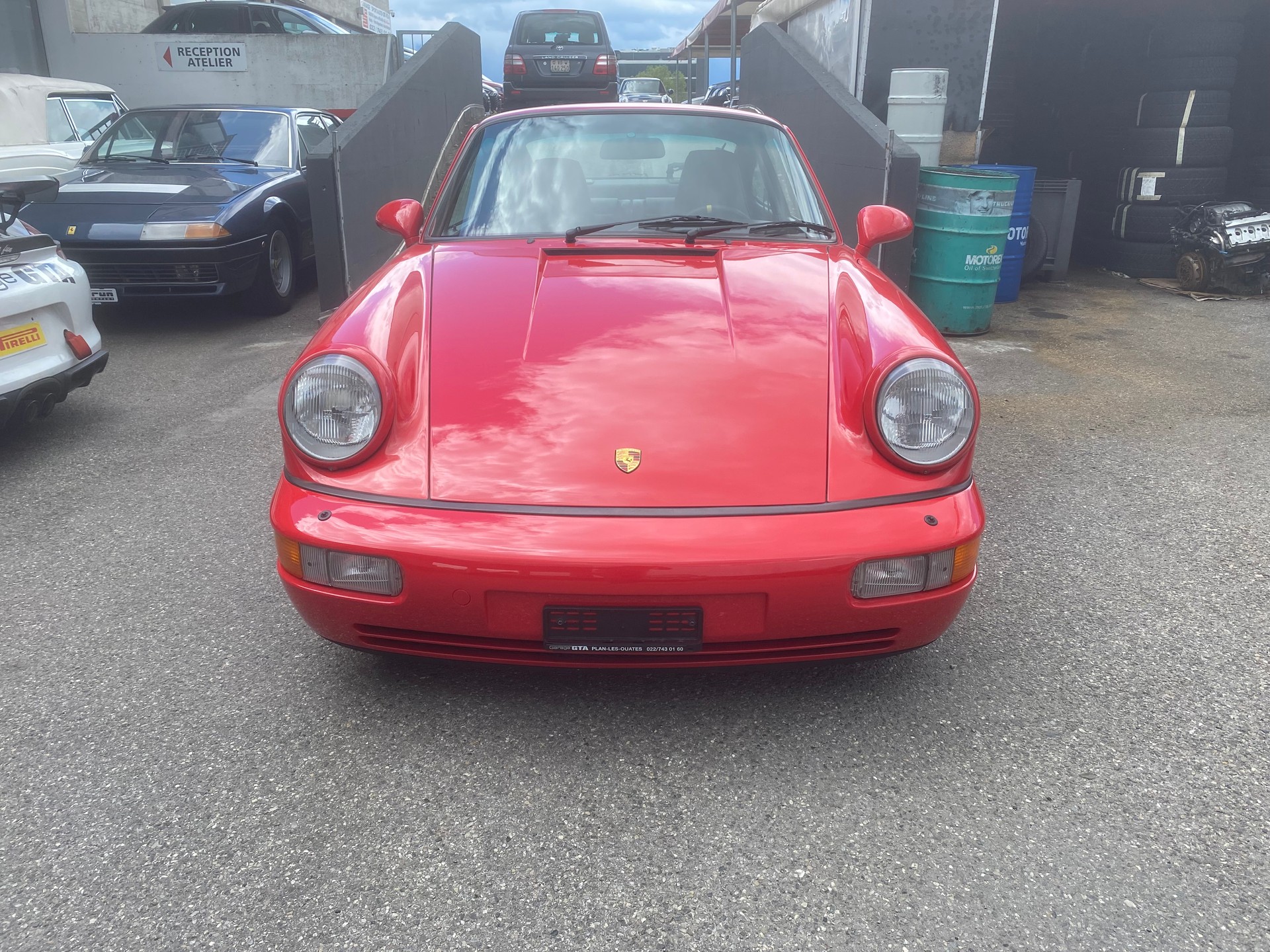 PORSCHE 911 Carrera 2-image-1