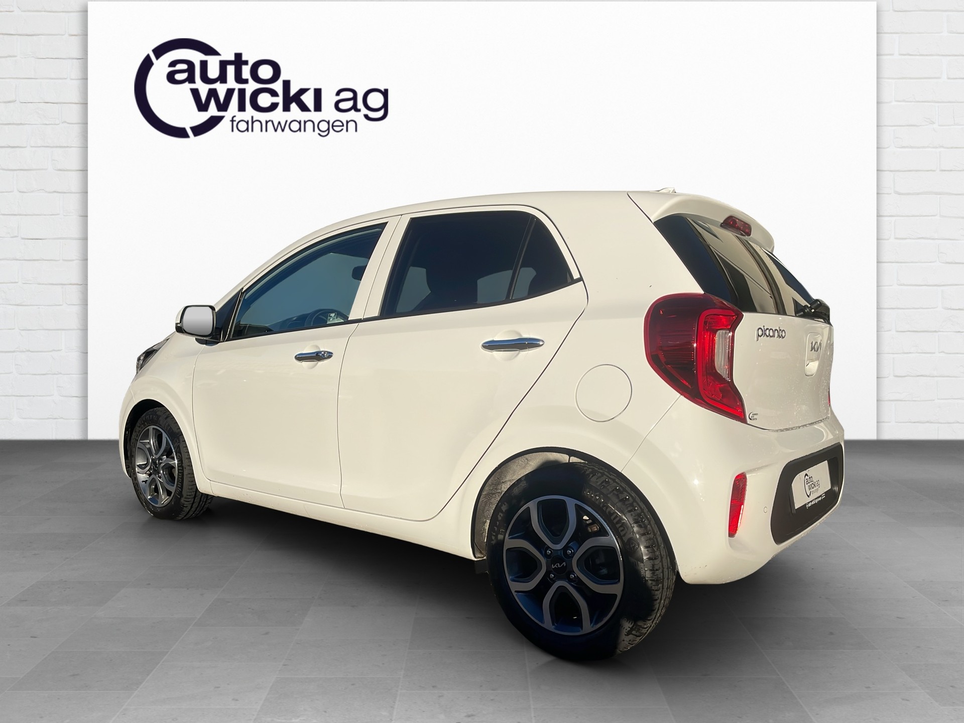 KIA Picanto 1.2 CVVT Style AMT-showroom-element-1