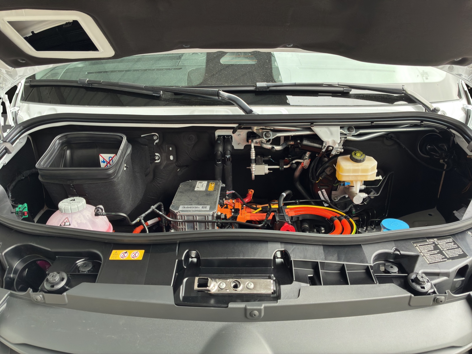 MERCEDES-BENZ Sprinter-image-12