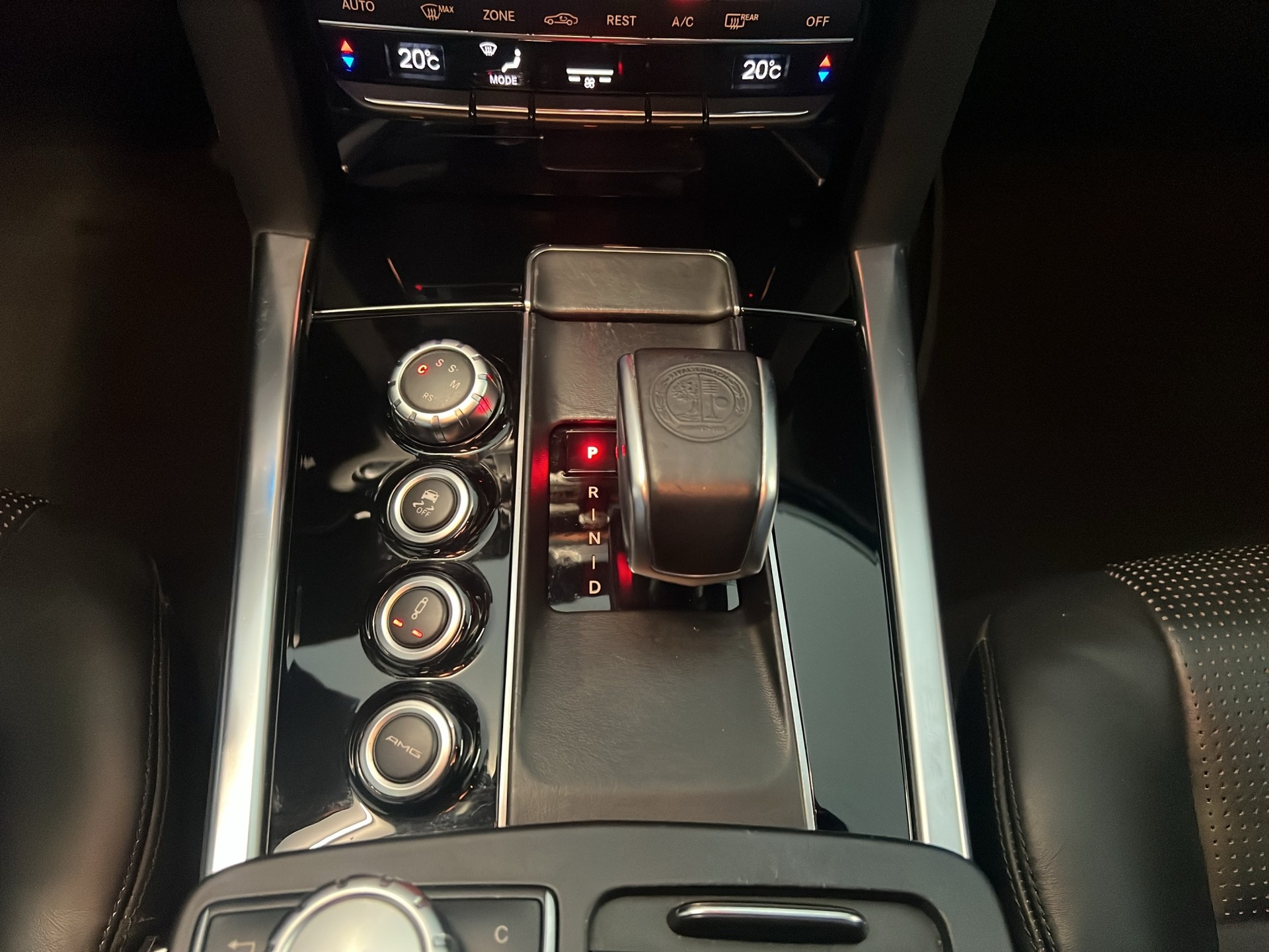 MERCEDES-BENZ E 63 AMG 4Matic Speedshift Frozen Grey Matt mit 750PS & 1000Nm-image-10