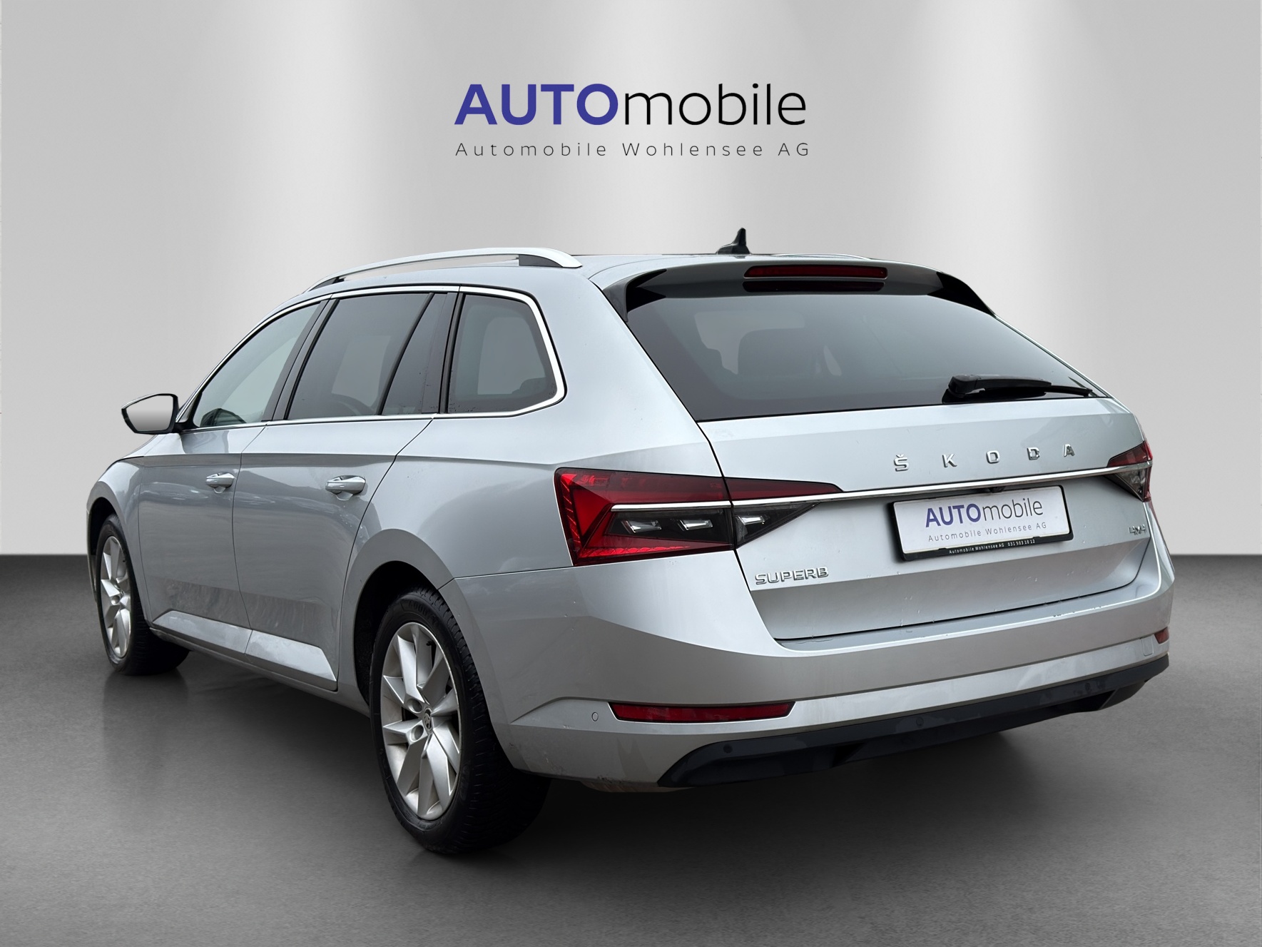 SKODA Superb Combi 2.0 TDi Style 4x4 DSG-image-6