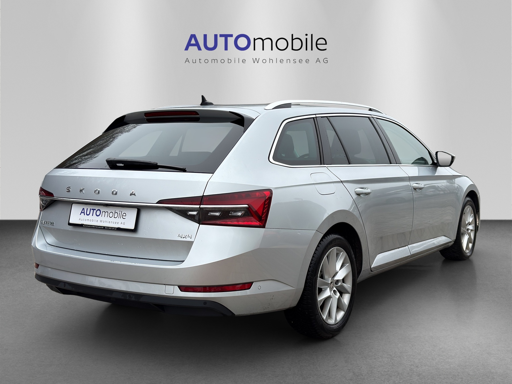 SKODA Superb Combi 2.0 TDi Style 4x4 DSG-image-4