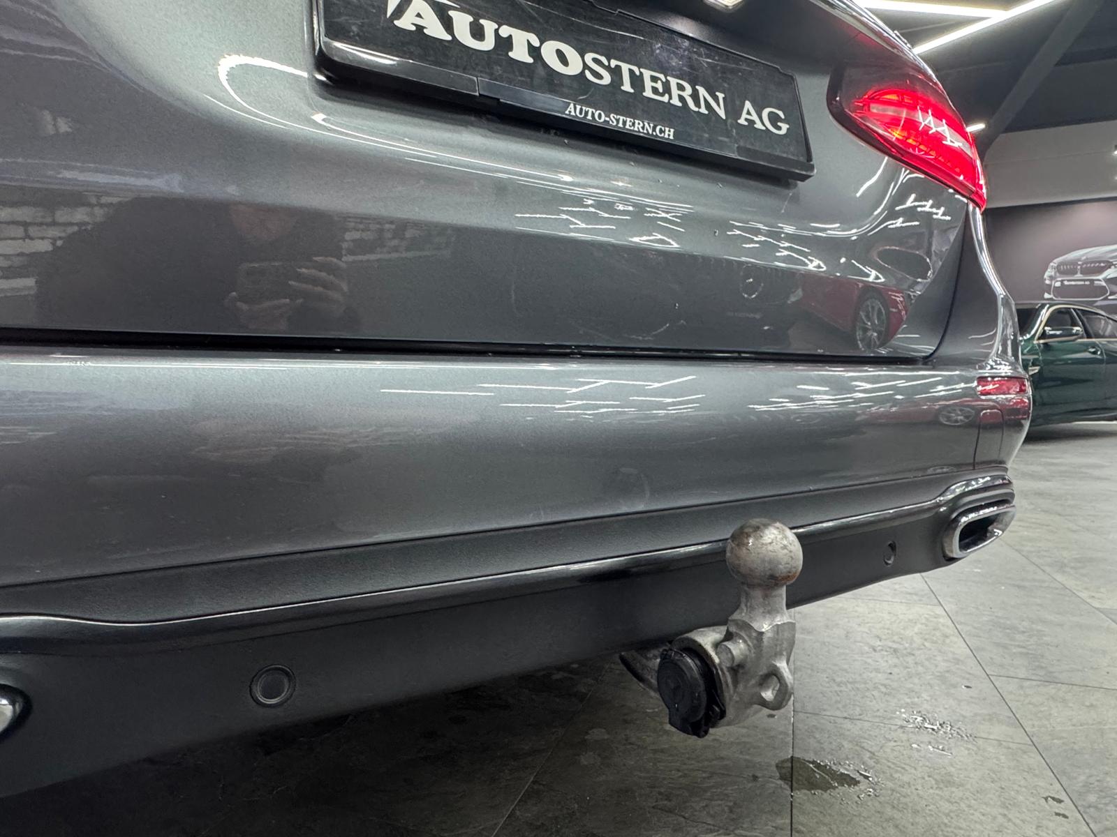 MERCEDES-BENZ E 220 d T 4Matic Avantgarde 9G-Tronic-image-8