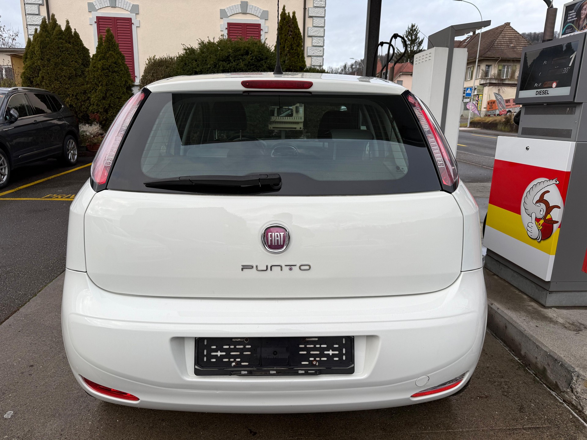 FIAT Punto 1.4 Easy-image-8