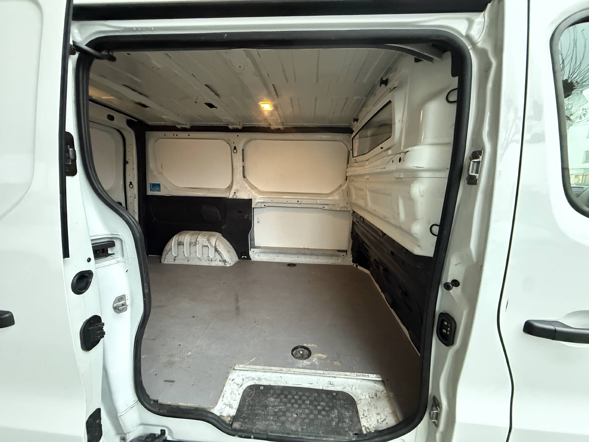 RENAULT Trafic Kaw. 2.9 t L1 H1 1.6 dCi 120 Access-image-7