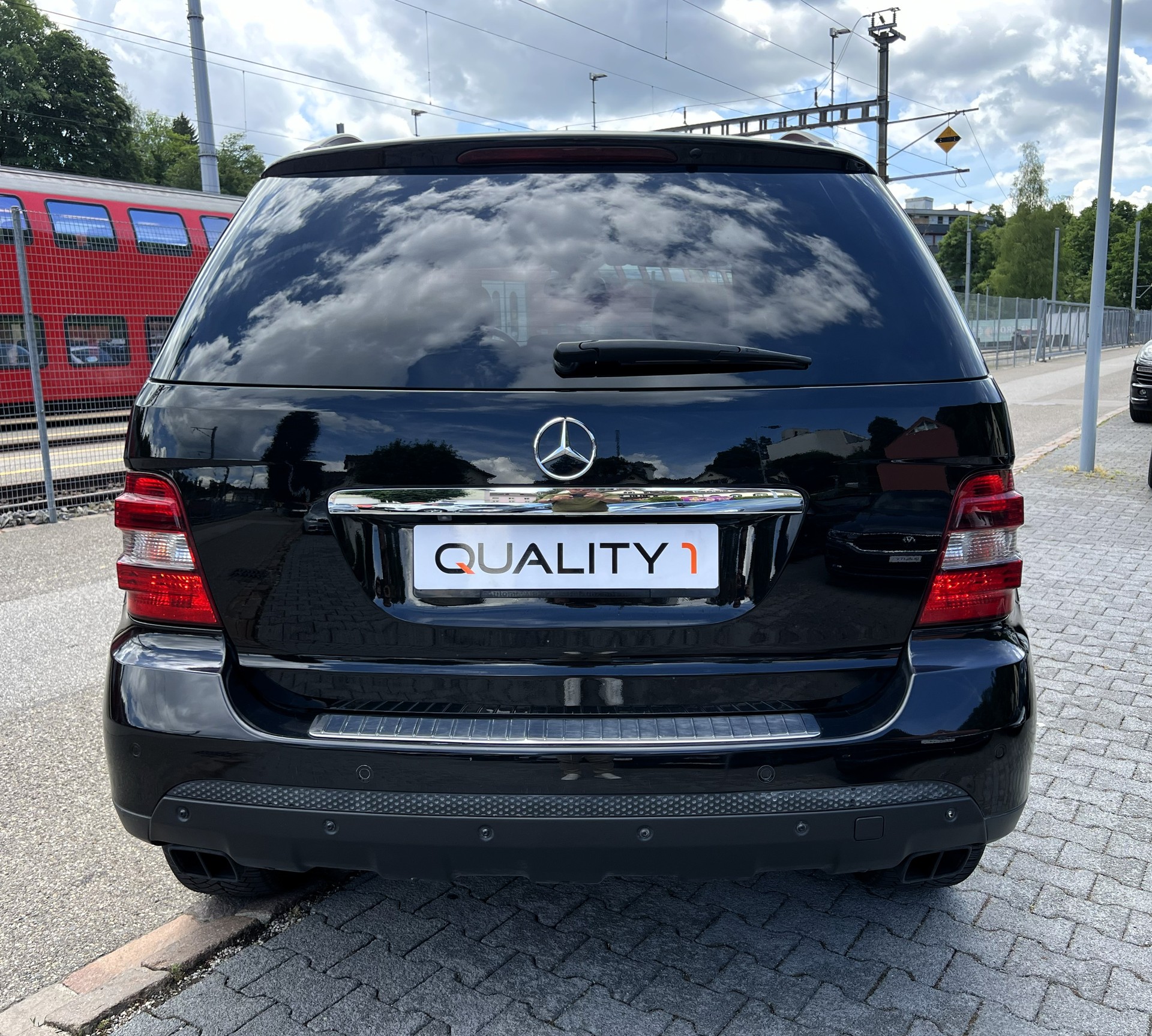 MERCEDES-BENZ ML 320 CDI 4Matic Edition7G-Tronic-image-3