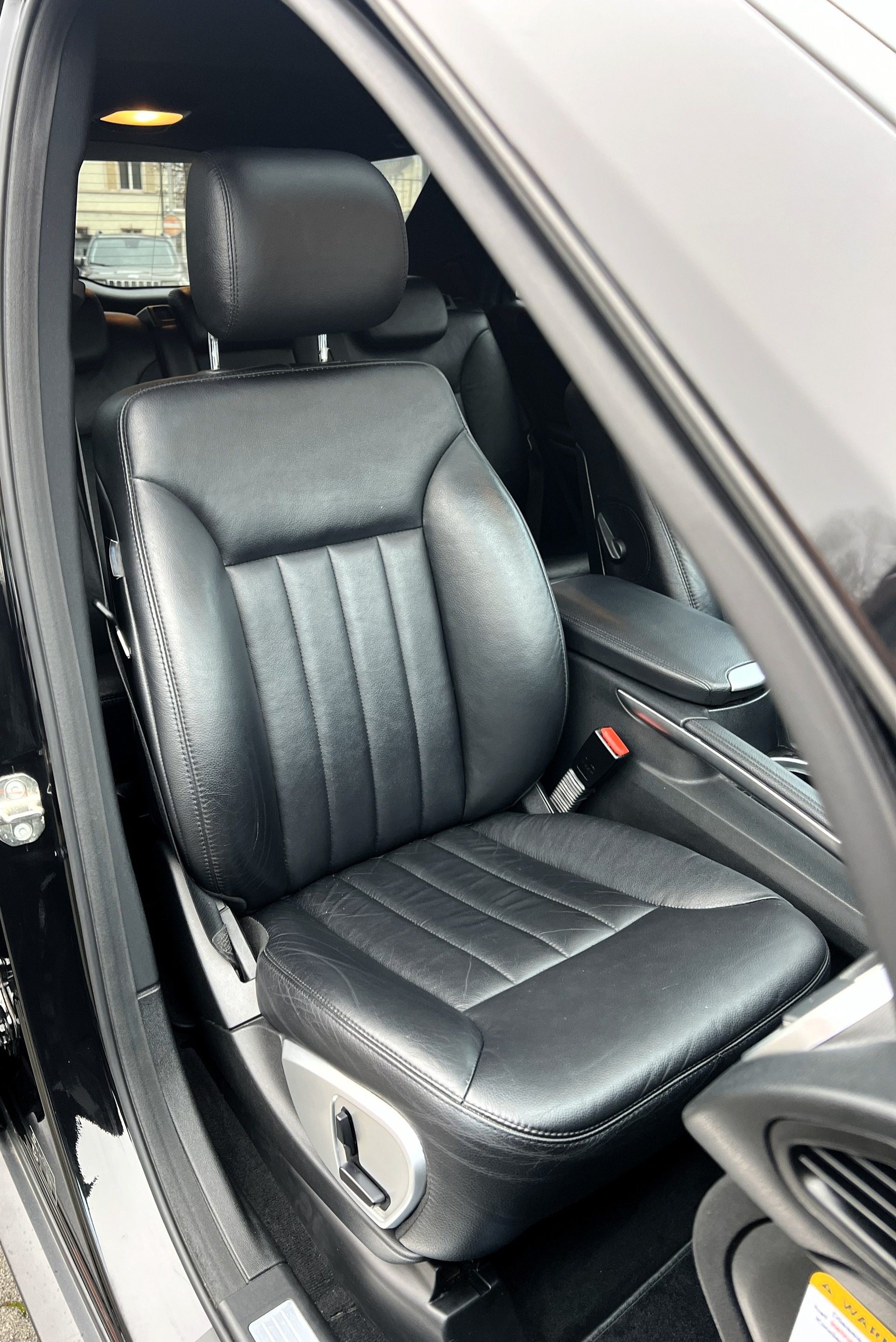 MERCEDES-BENZ ML 320 CDI 4Matic Edition7G-Tronic-image-13