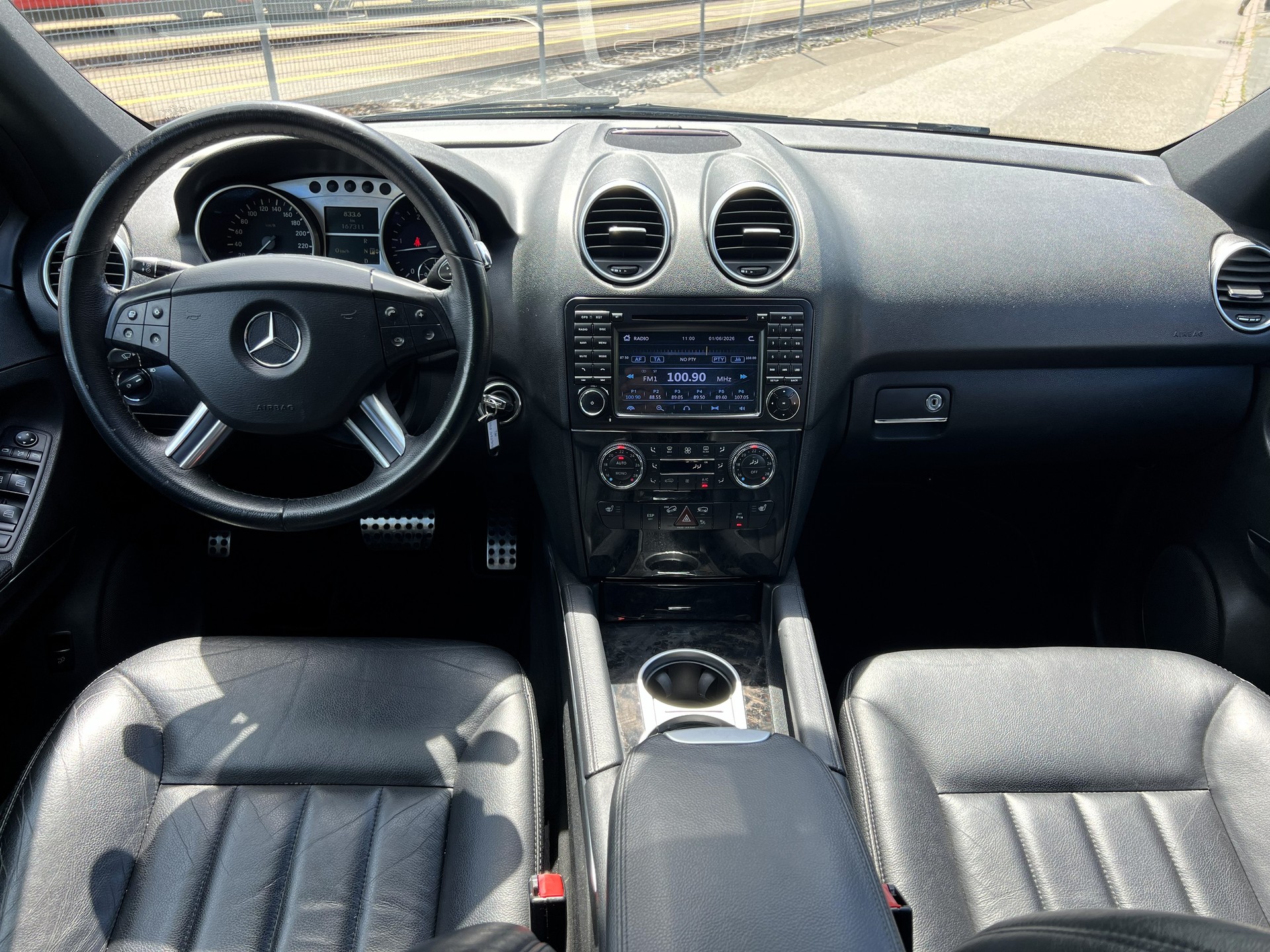 MERCEDES-BENZ ML 320 CDI 4Matic Edition7G-Tronic-image-25