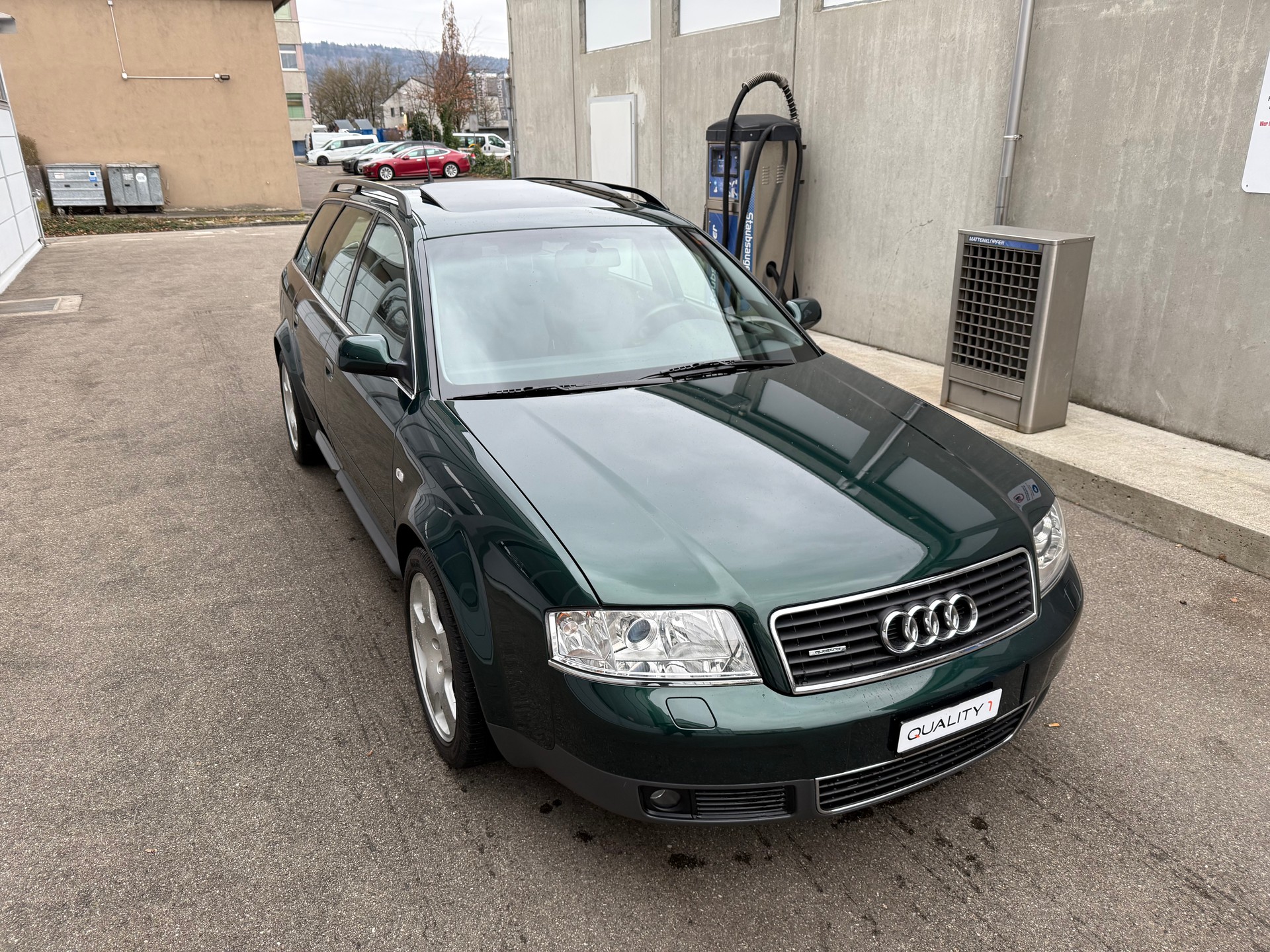AUDI A6 Avant 4.2 quattro Advance tiptronic *1.st Hand CH Fahrzeug *Frisch ab MFK *Lederausstattung *Tempomat *Glas-Schiebedach-image-2