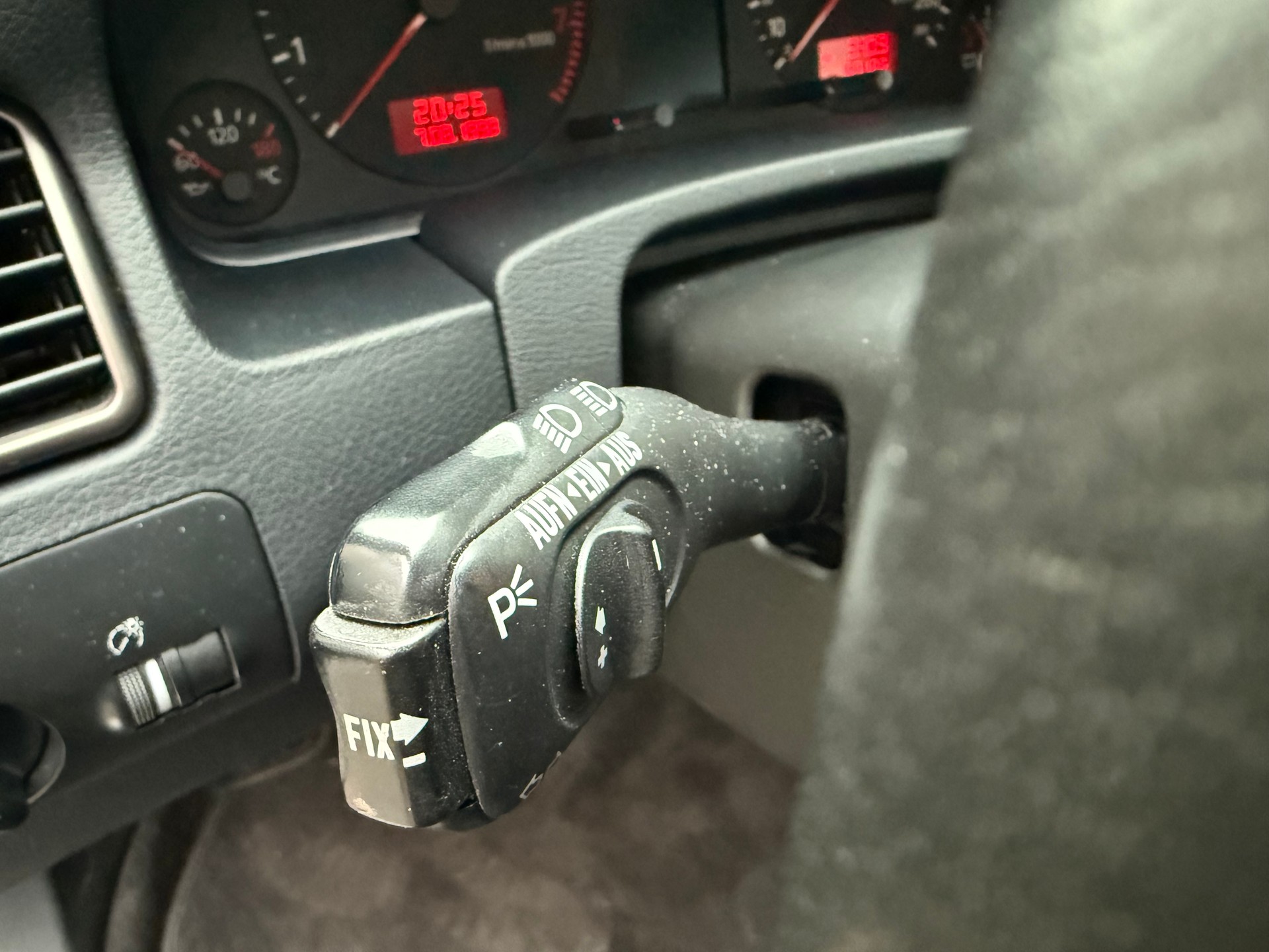 AUDI A6 Avant 4.2 quattro Advance tiptronic *1.st Hand CH Fahrzeug *Frisch ab MFK *Lederausstattung *Tempomat *Glas-Schiebedach-image-13