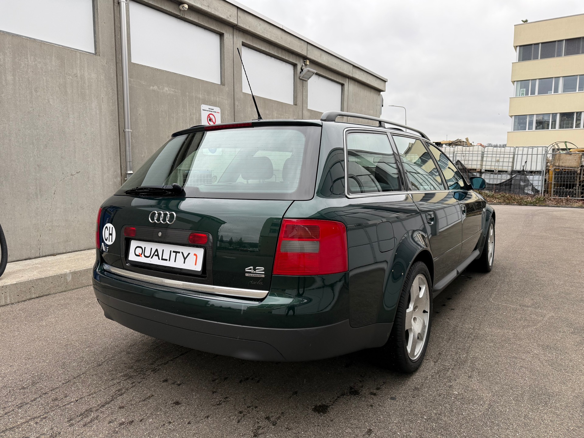 AUDI A6 Avant 4.2 quattro Advance tiptronic *1.st Hand CH Fahrzeug *Frisch ab MFK *Lederausstattung *Tempomat *Glas-Schiebedach-image-4