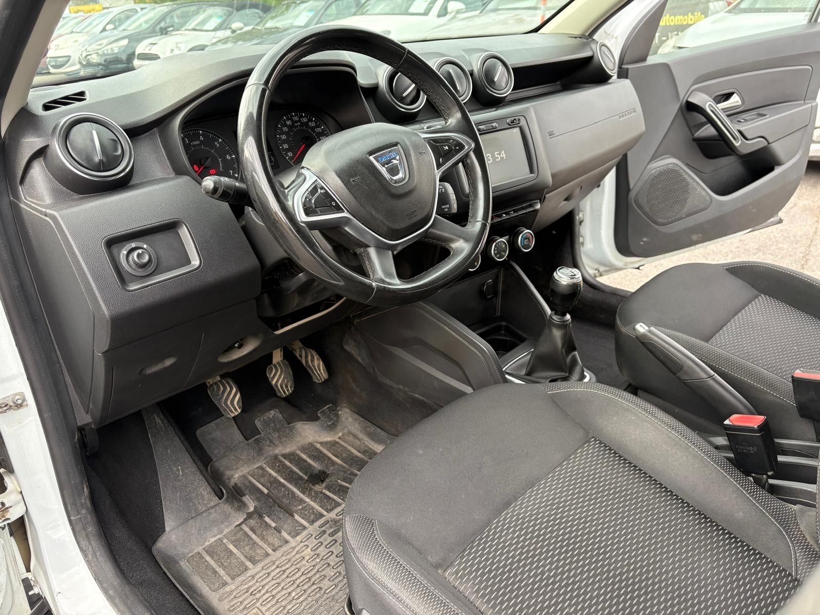 DACIA Duster TCe 130 Comfort 4x2 — slika 10