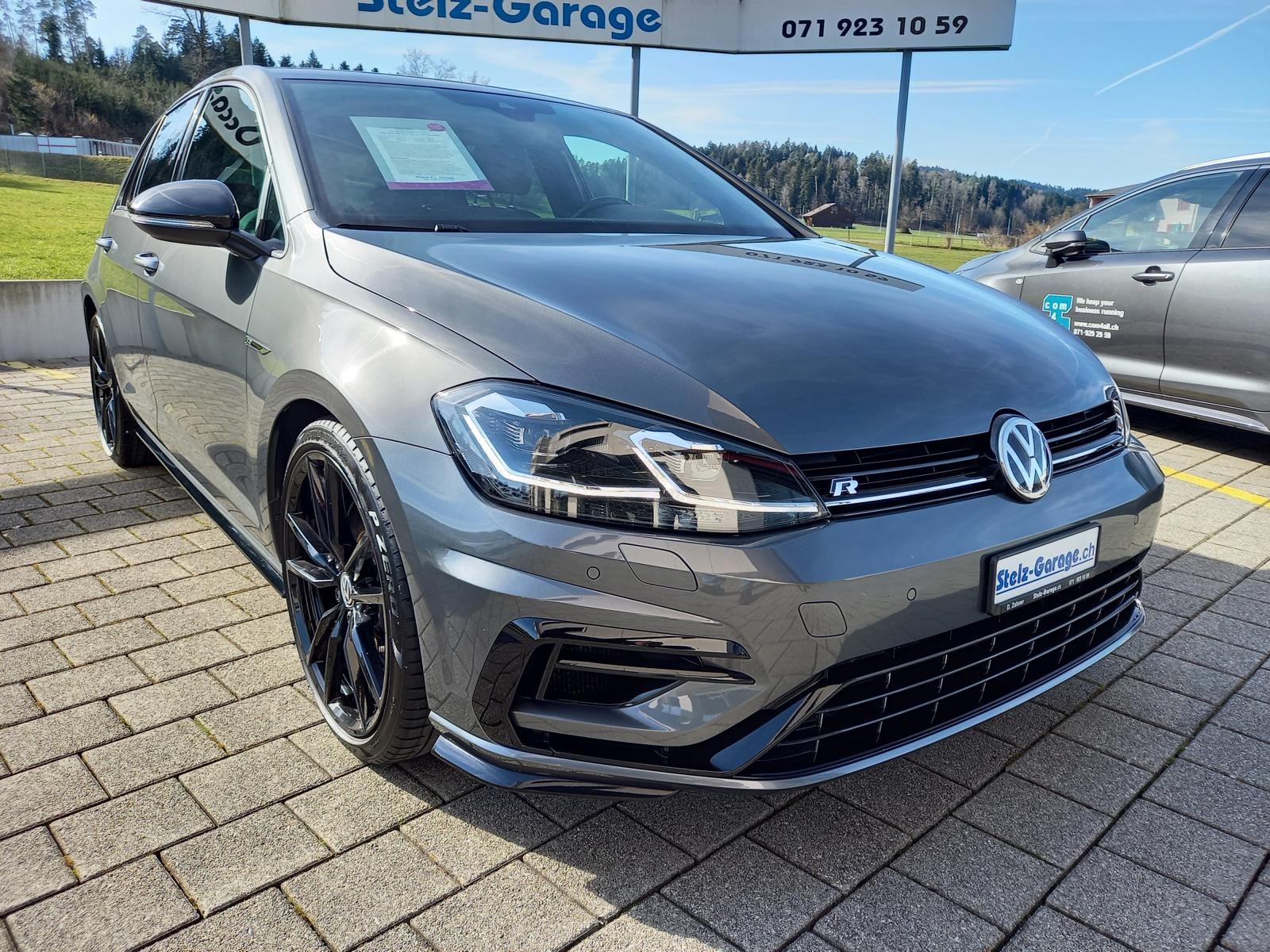 VW Golf 2.0 TSI R 4Motion *Handschalter*-image-3