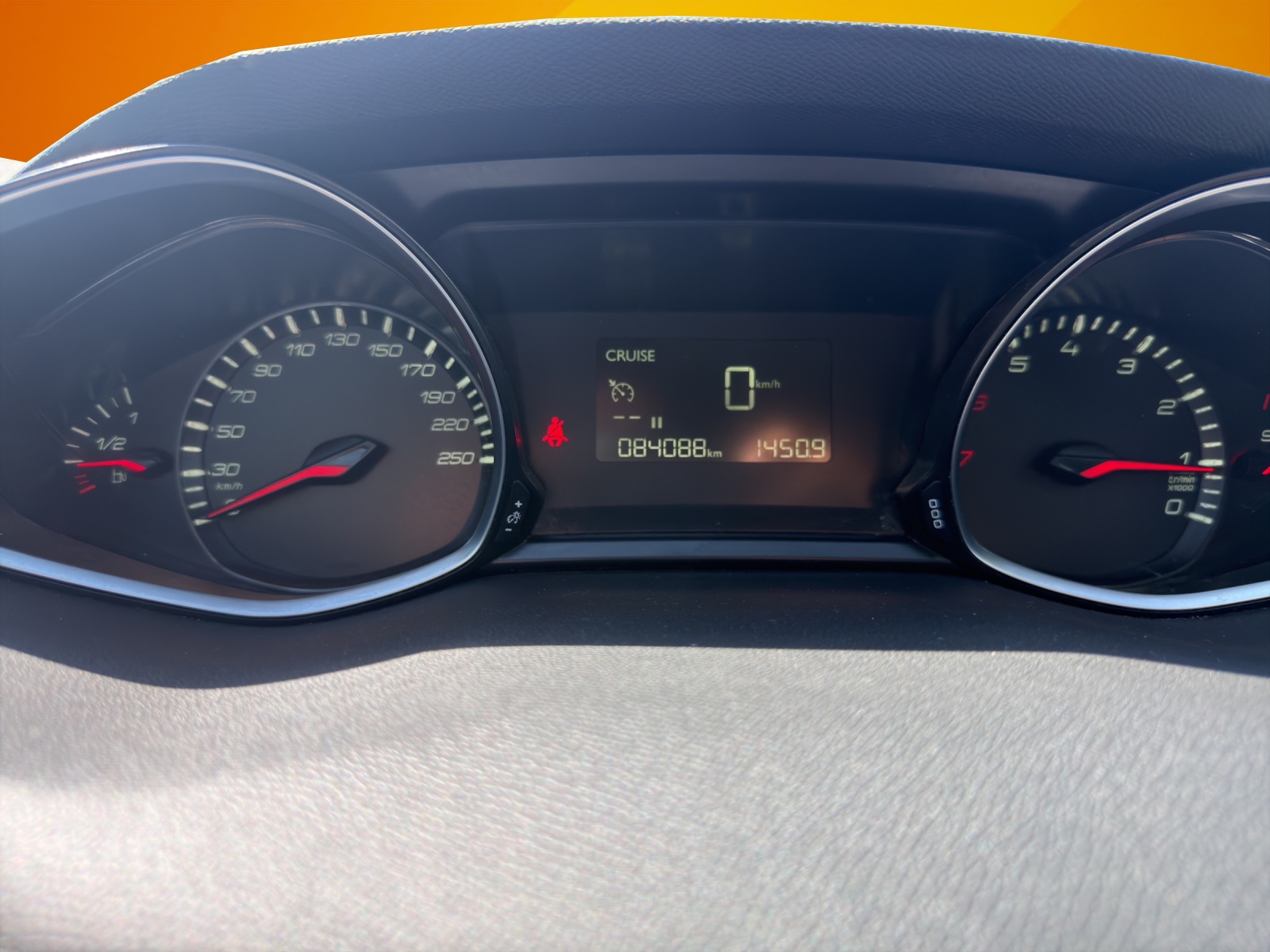 PEUGEOT 308 1.2 Pure Tech Style "PLAQUE FRANCAISE"-image-14