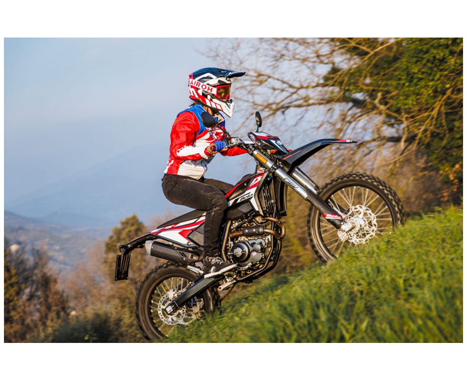 BETA RR Enduro 125 T-showroom-element-3