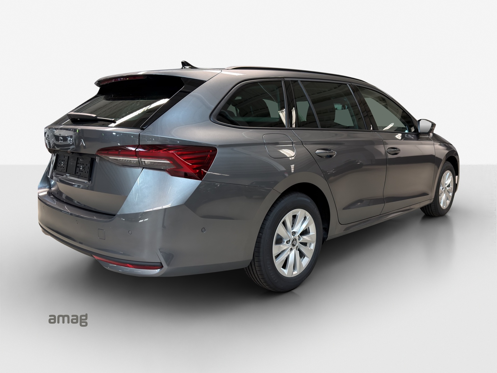 SKODA Octavia Combi 1.5 TSI mHEV DSG Selection-image-4