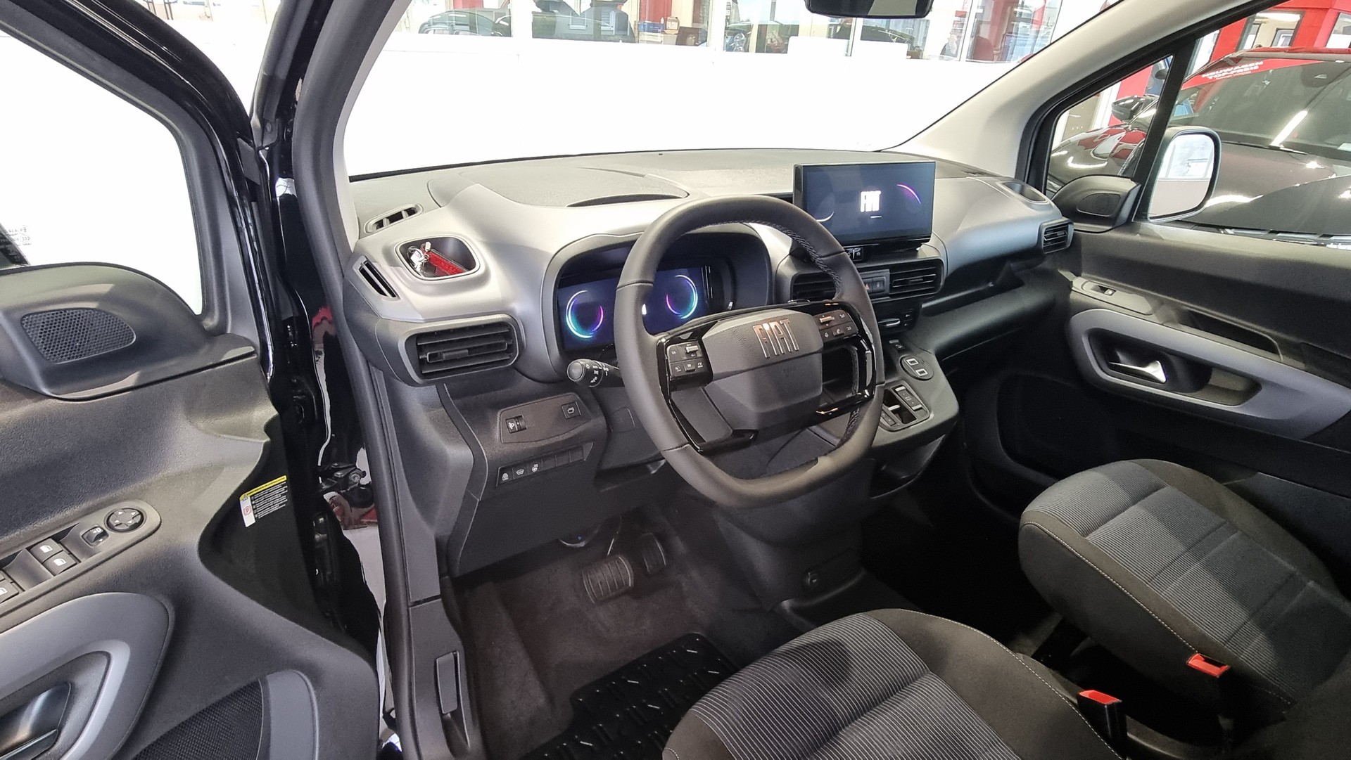 FIAT Doblo L2 1.5 BlueHDi Automat - 7 Plätze-image-21