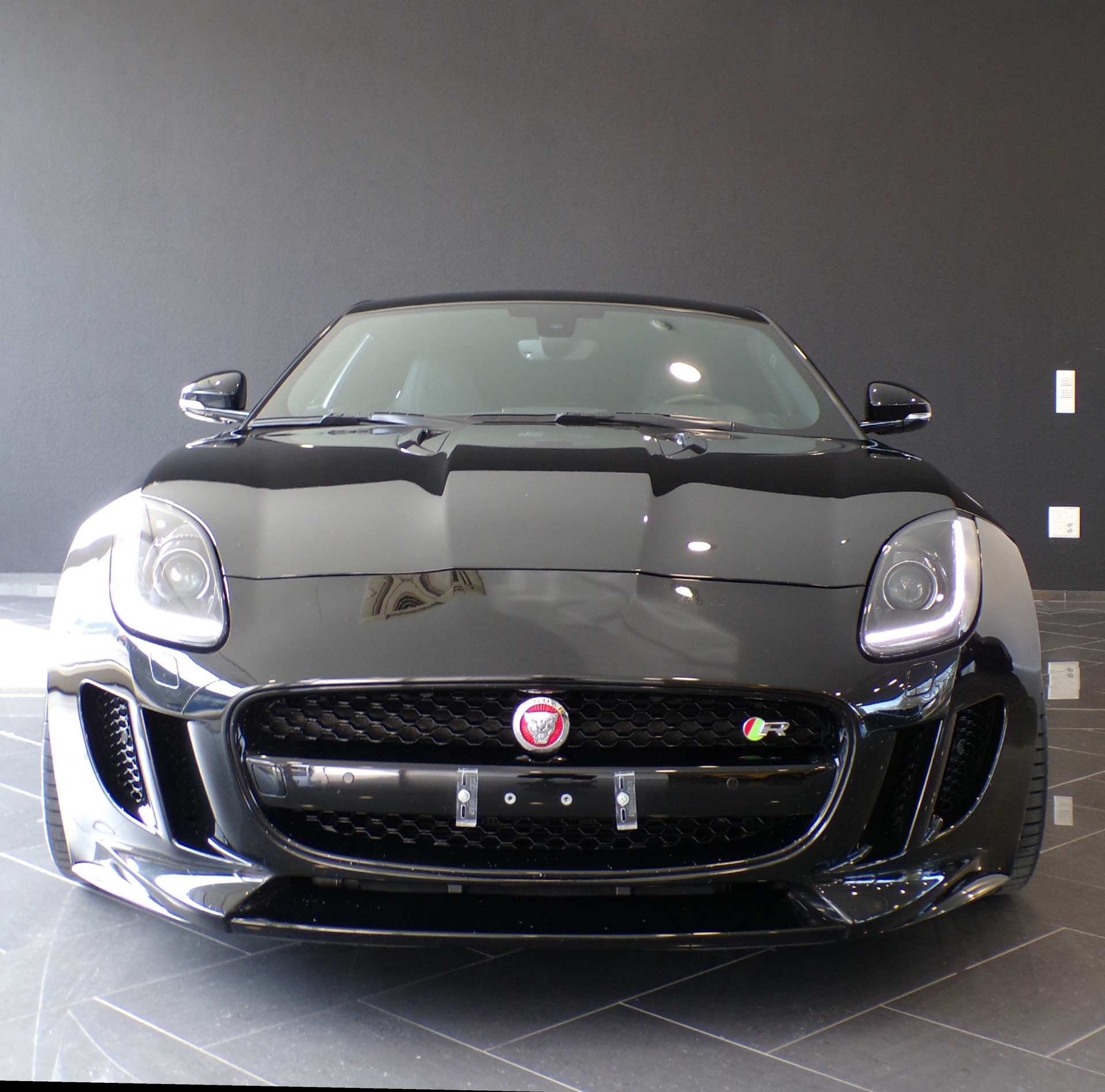 JAGUAR F-Type Coupé R 5.0 V8 S/C-showroom-element-2