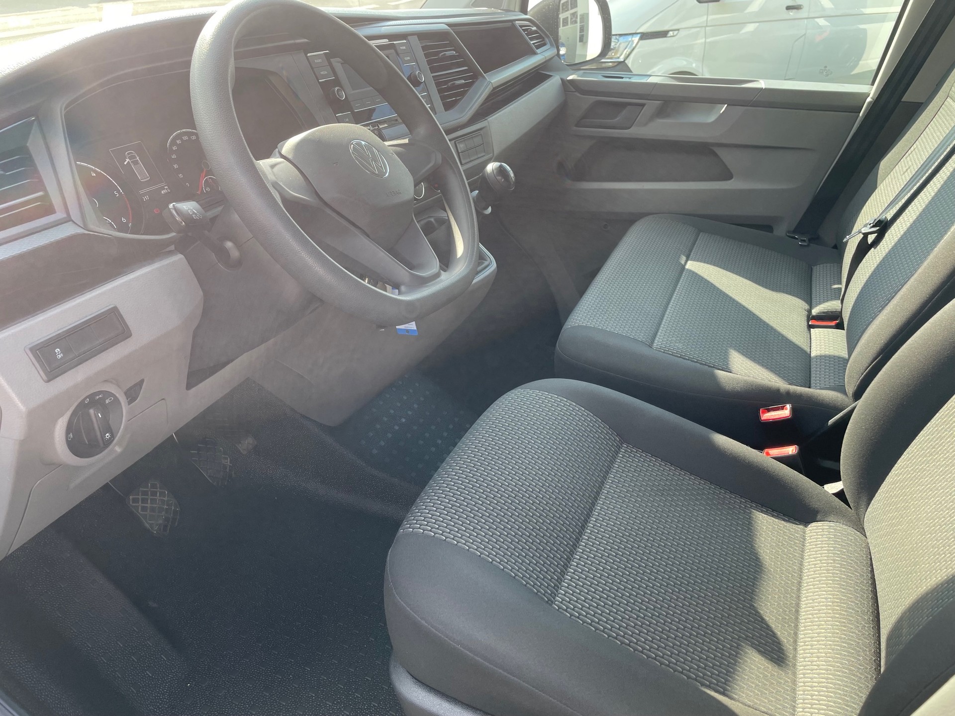 VW T6.1 Kaw. 3000 2.0 TDI 110-image-4