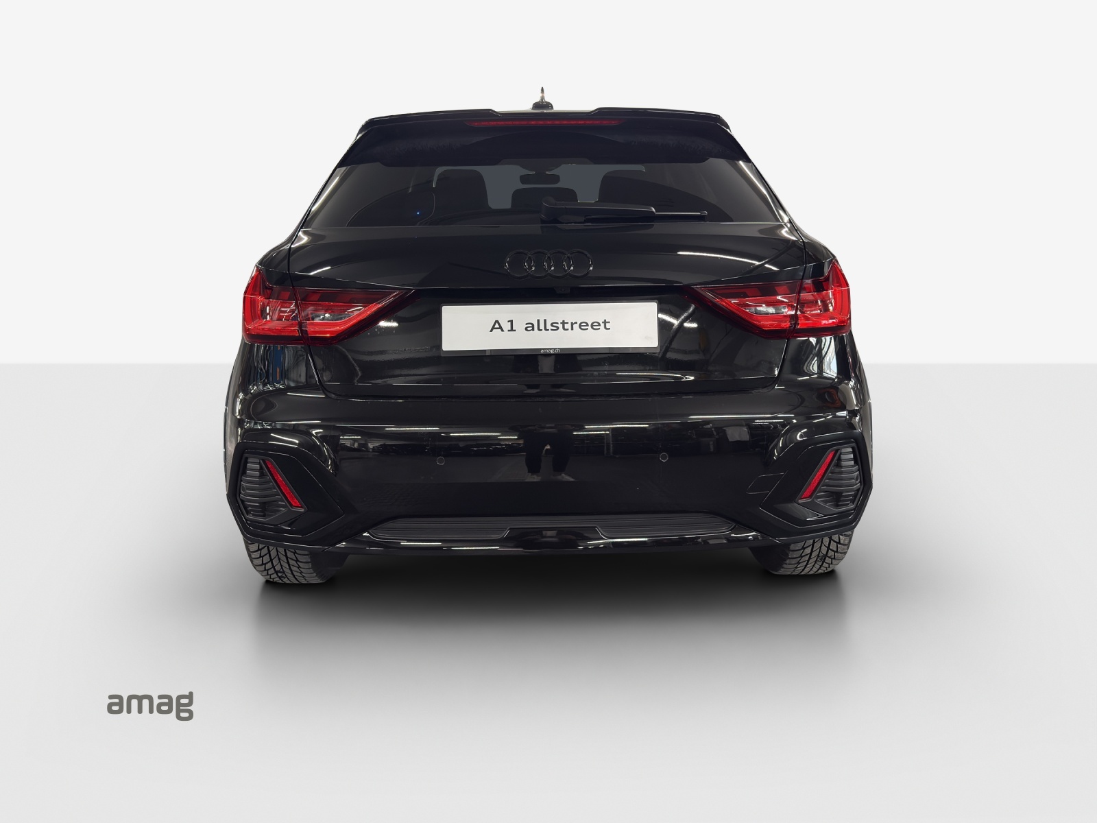 AUDI A1 allstreet 30 TFSI Attraction S-tronic-image-3