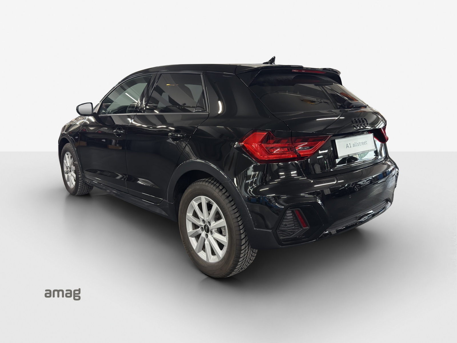 AUDI A1 allstreet 30 TFSI Attraction S-tronic-image-2